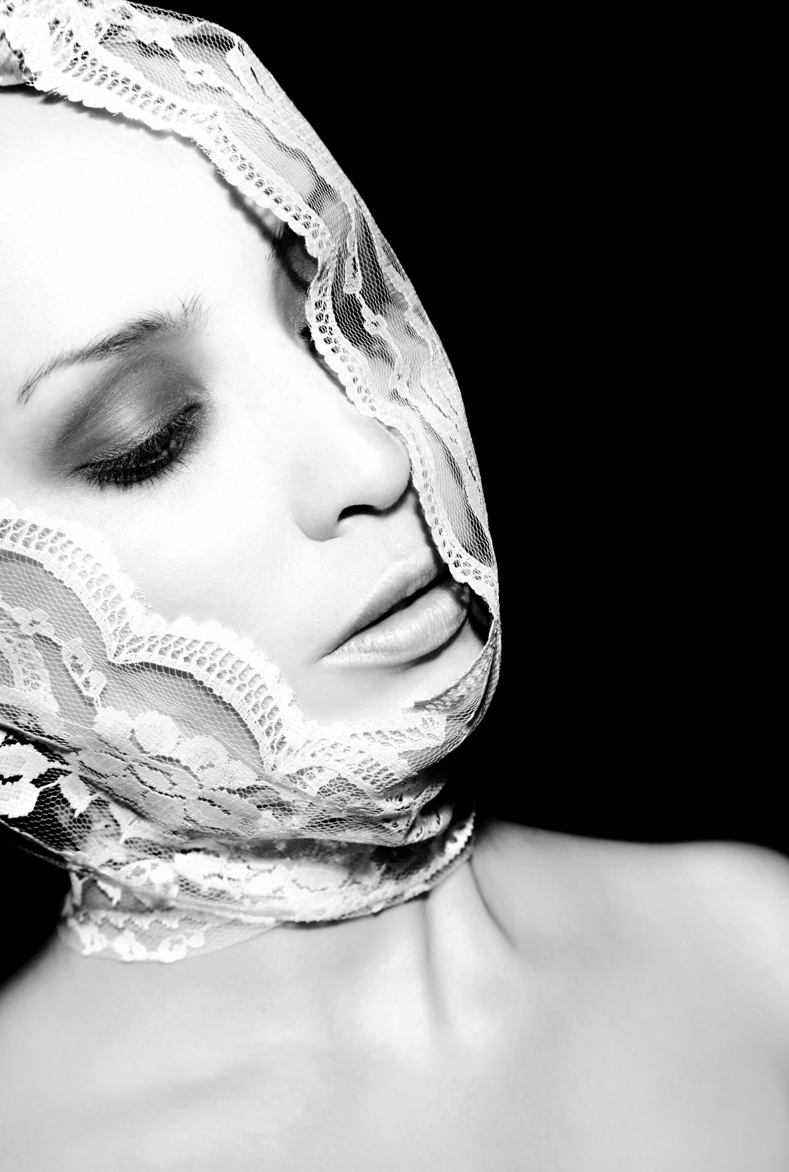 Canon EOS 5D Mark II sample photo. Female, model, black and photography