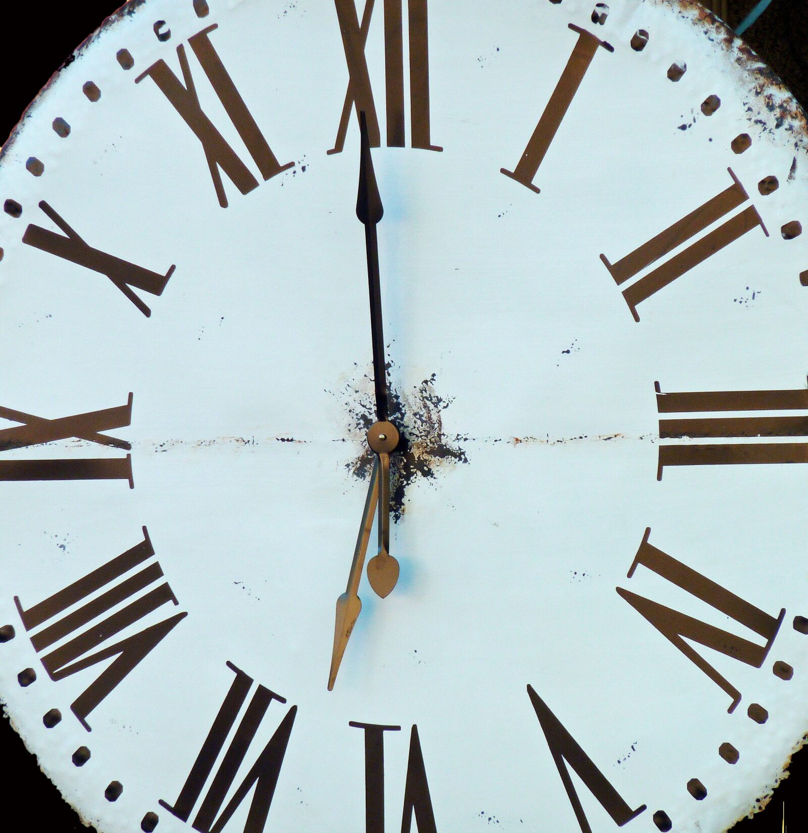 Panasonic DMC-TZ7 sample photo. Clock, time, timeless photography
