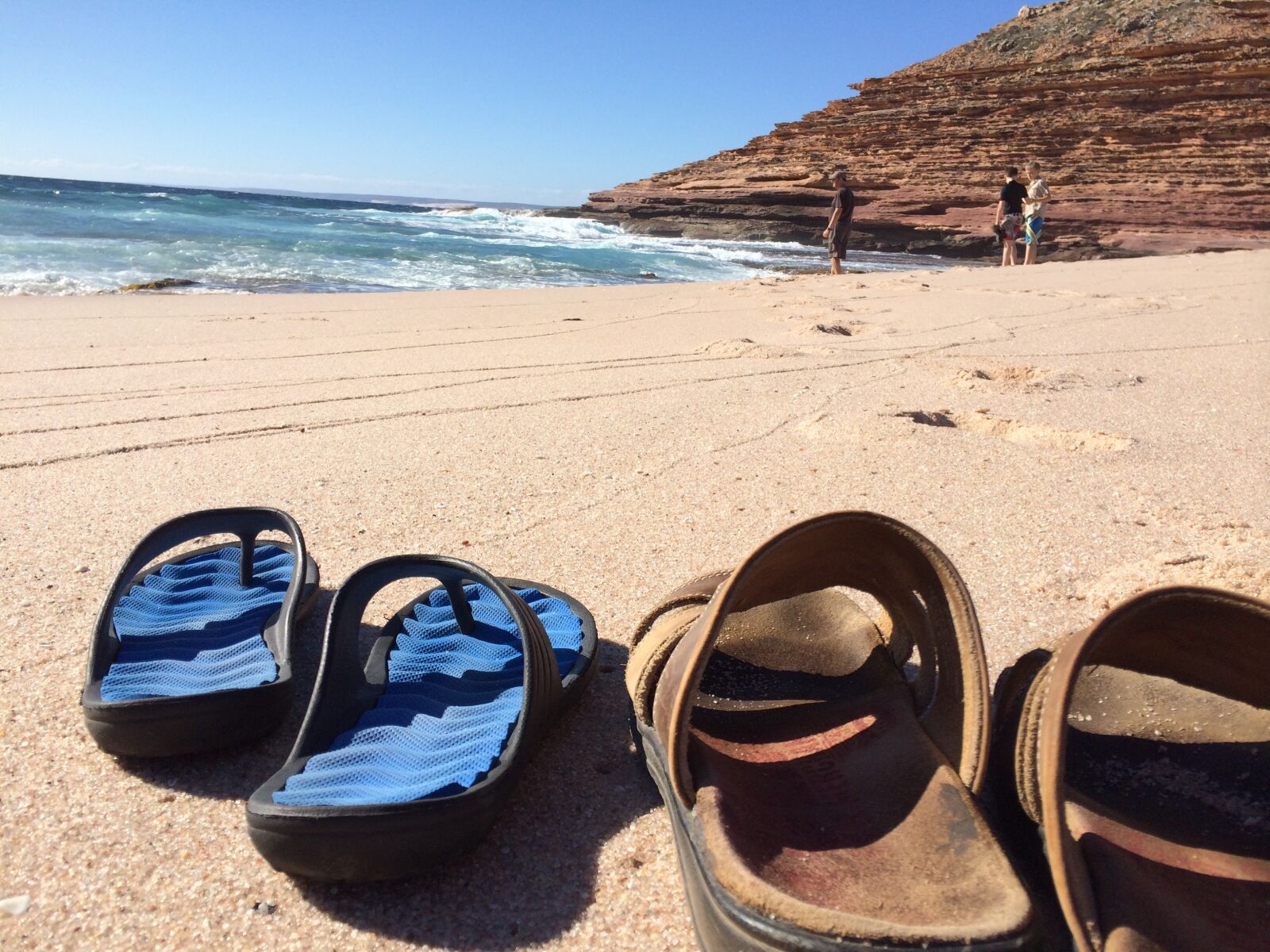 iPhone 5s back camera 4.12mm f/2.2 sample photo. Sandals, beach, summer photography
