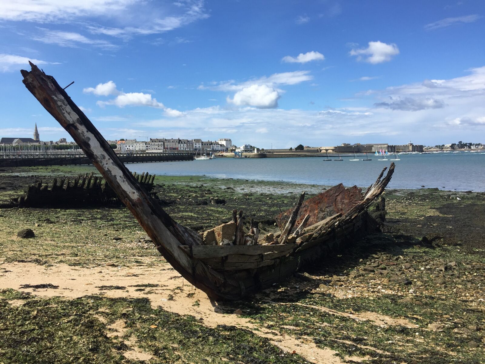 Apple iPhone 6 sample photo. Wreck, sea, boat photography