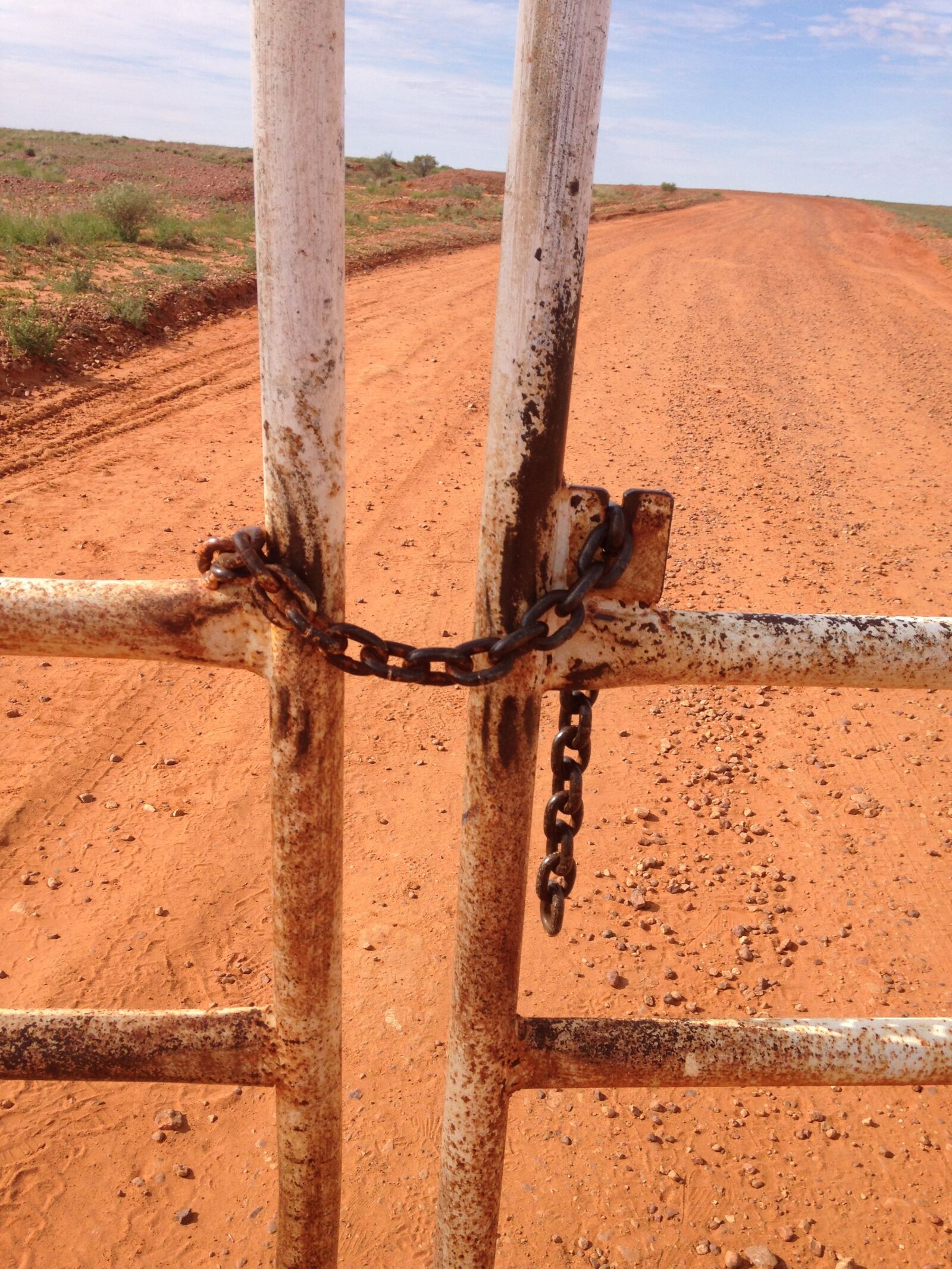 Apple iPhone 5c sample photo. Chain, farm, gate, outback photography