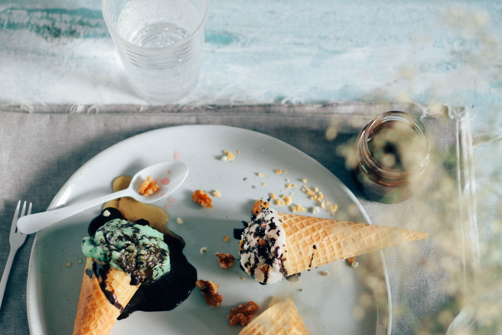 Canon EOS 7D Mark II + Canon EF 50mm F1.8 STM sample photo. Food, icecream photography