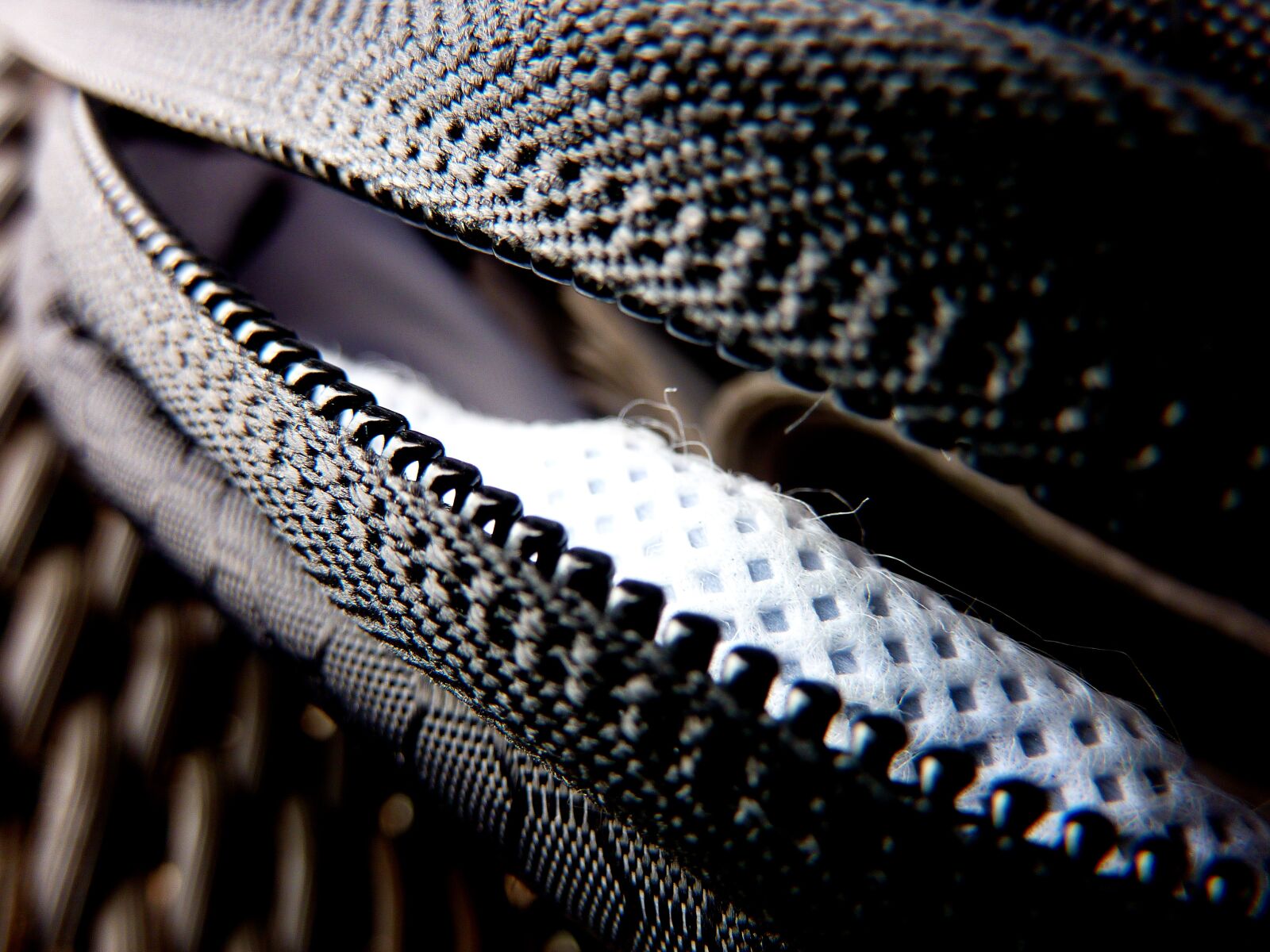 Panasonic DMC-TZ7 sample photo. Zip, bag, lock photography
