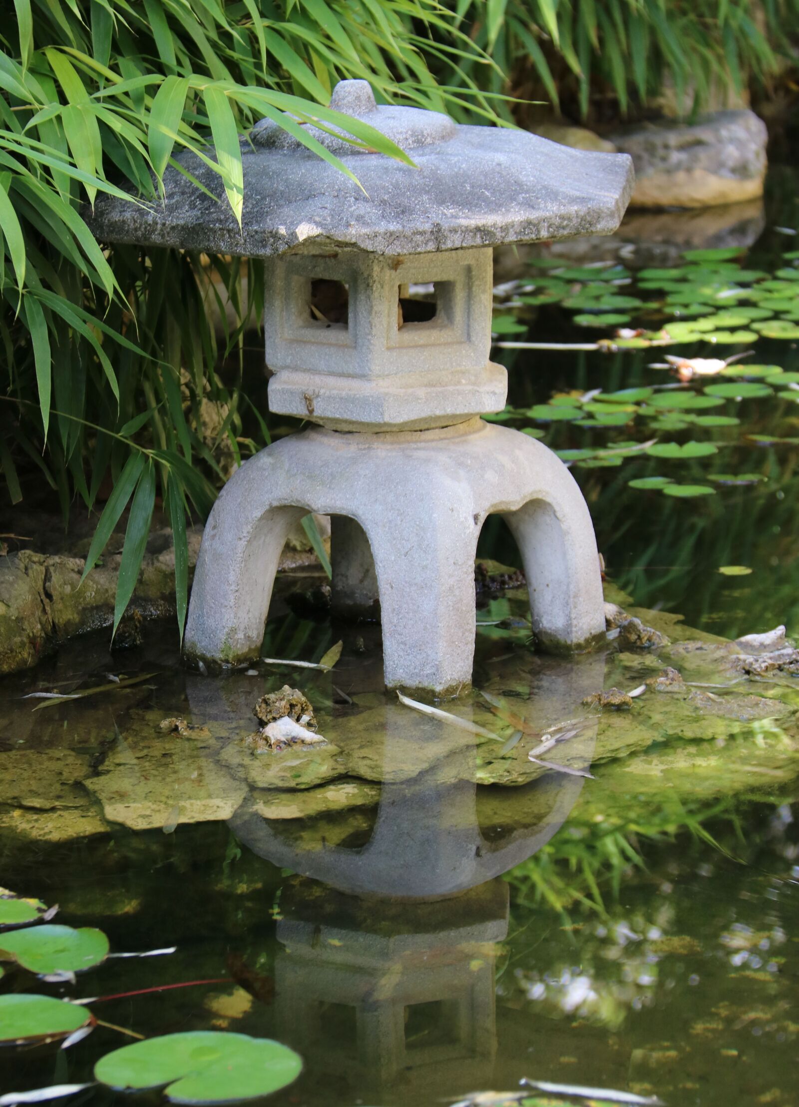 Canon EOS 750D (EOS Rebel T6i / EOS Kiss X8i) sample photo. Japanese, park, nature photography