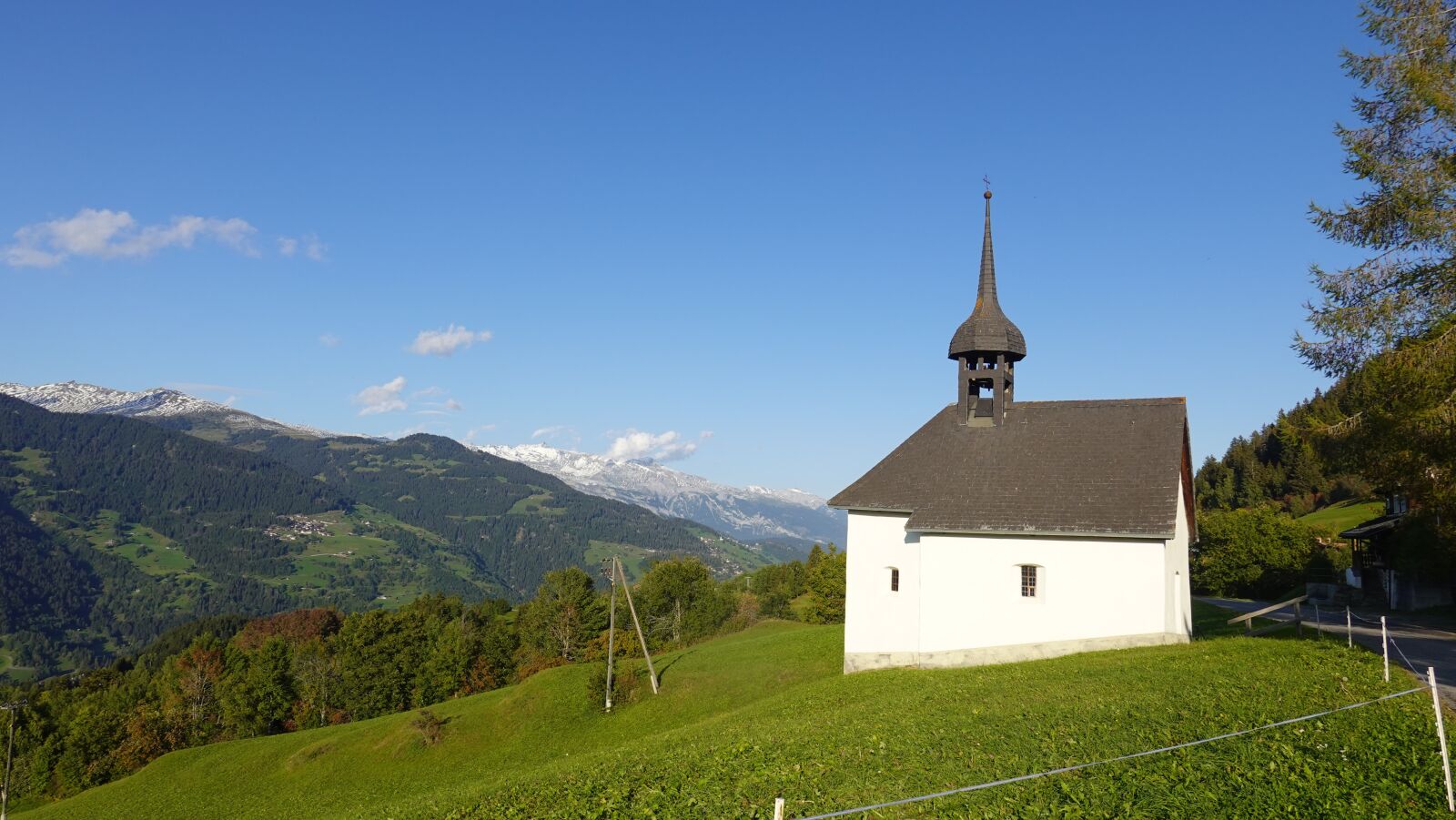 Sony DSC-RX100M7 sample photo. Chapel, mountain church, panorama photography