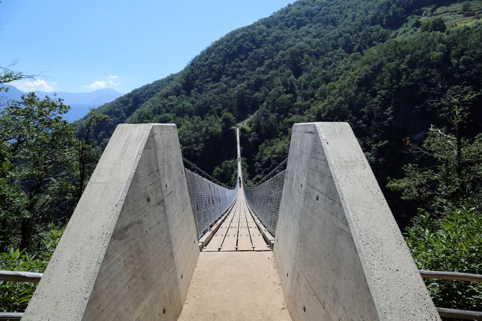 Canon EOS 6D + Canon EF 24-105mm F4L IS USM sample photo. Ticino, switzerland, suspension bridge photography