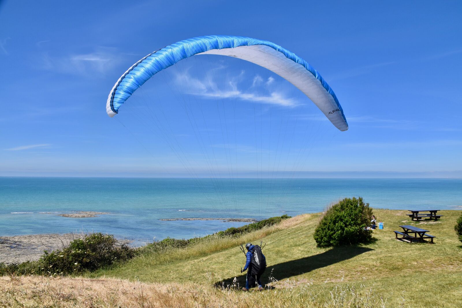 Nikon D5600 sample photo. Paragliding, paraglider, seascape photography