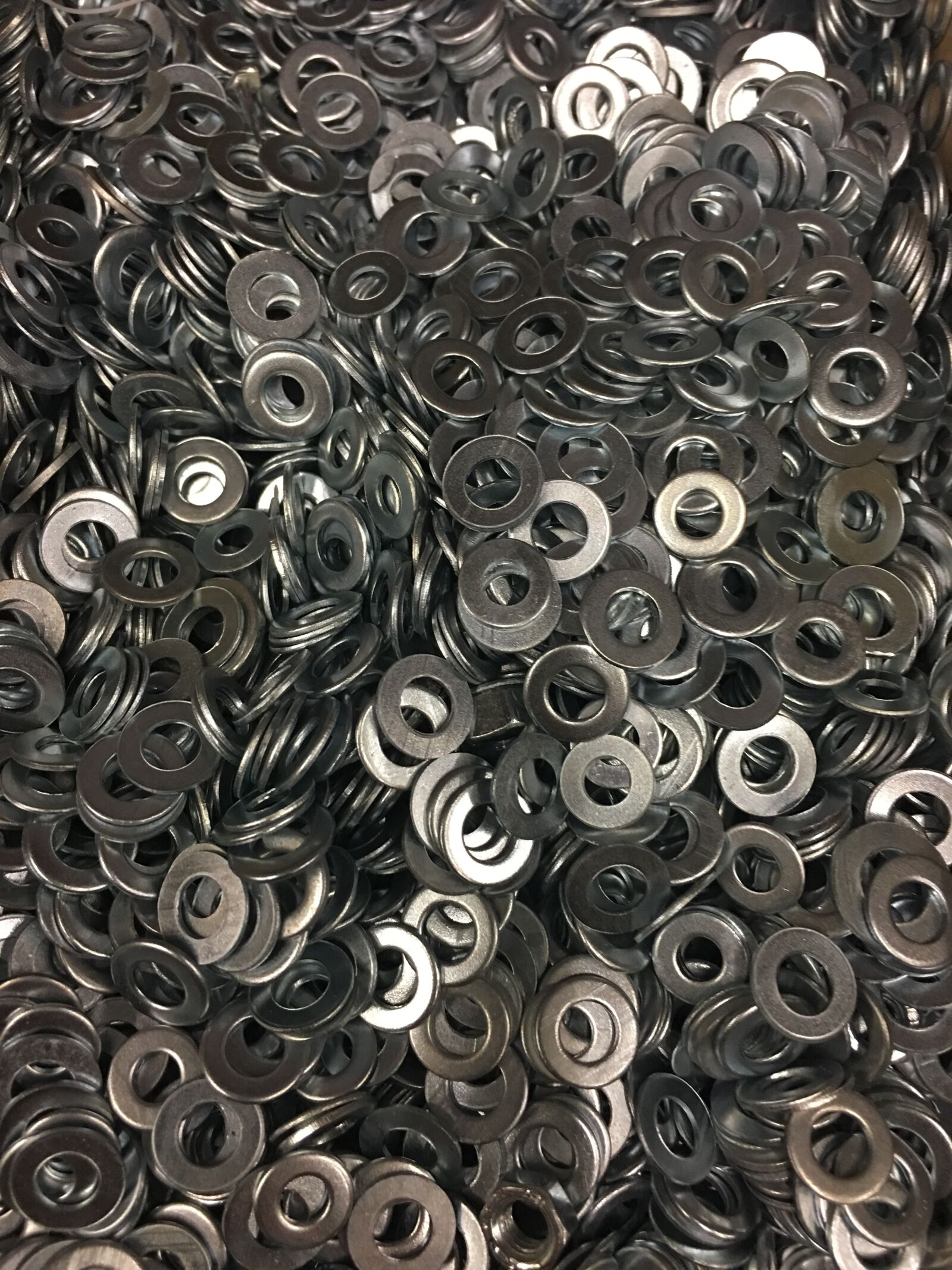 Apple iPhone 6s Plus sample photo. Screw, screws, tools photography