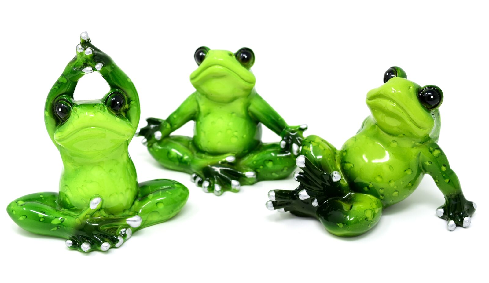Nikon D7200 sample photo. Frogs, figures, yoga photography