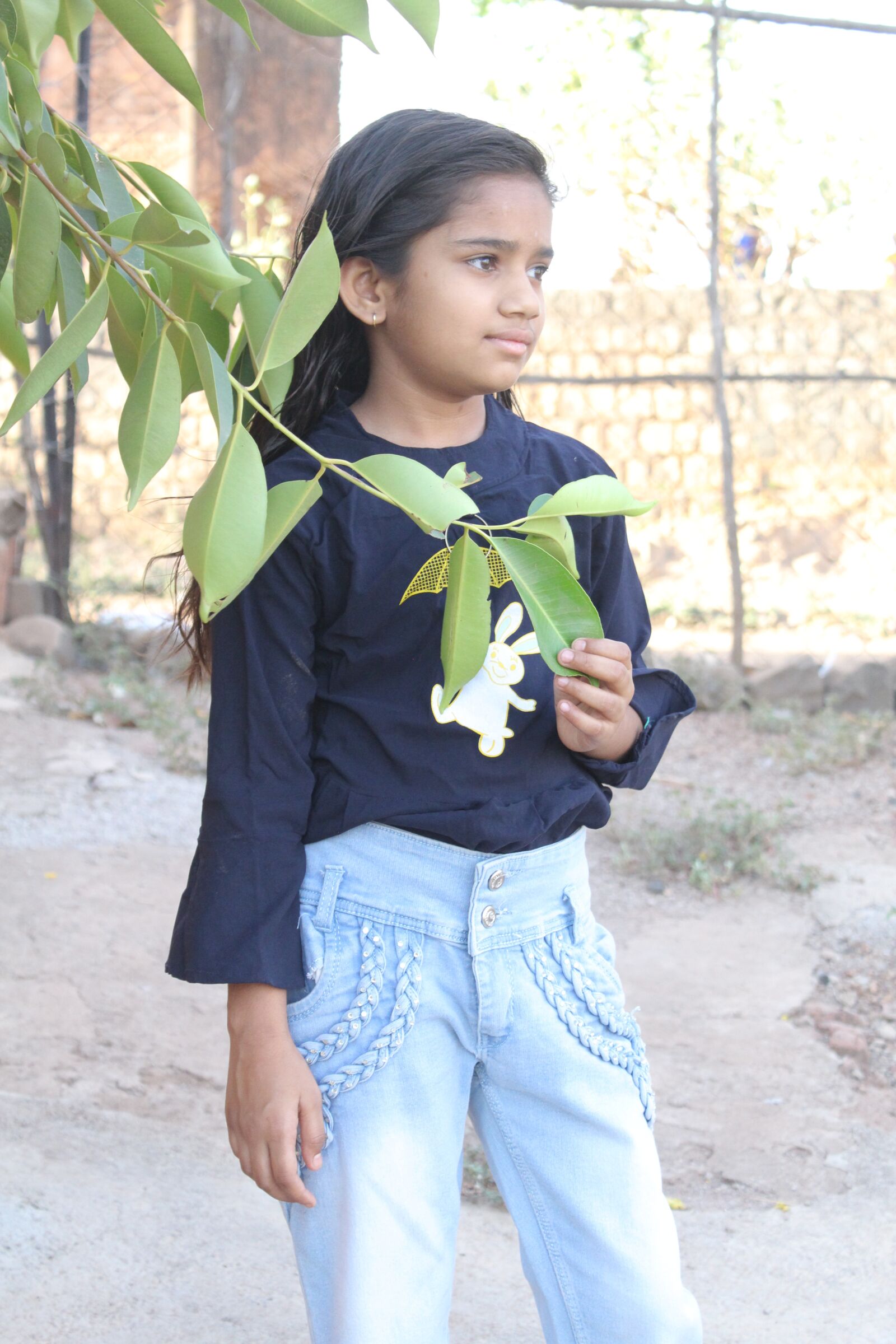 Canon EOS 700D (EOS Rebel T5i / EOS Kiss X7i) sample photo. Girl, little girl indian photography