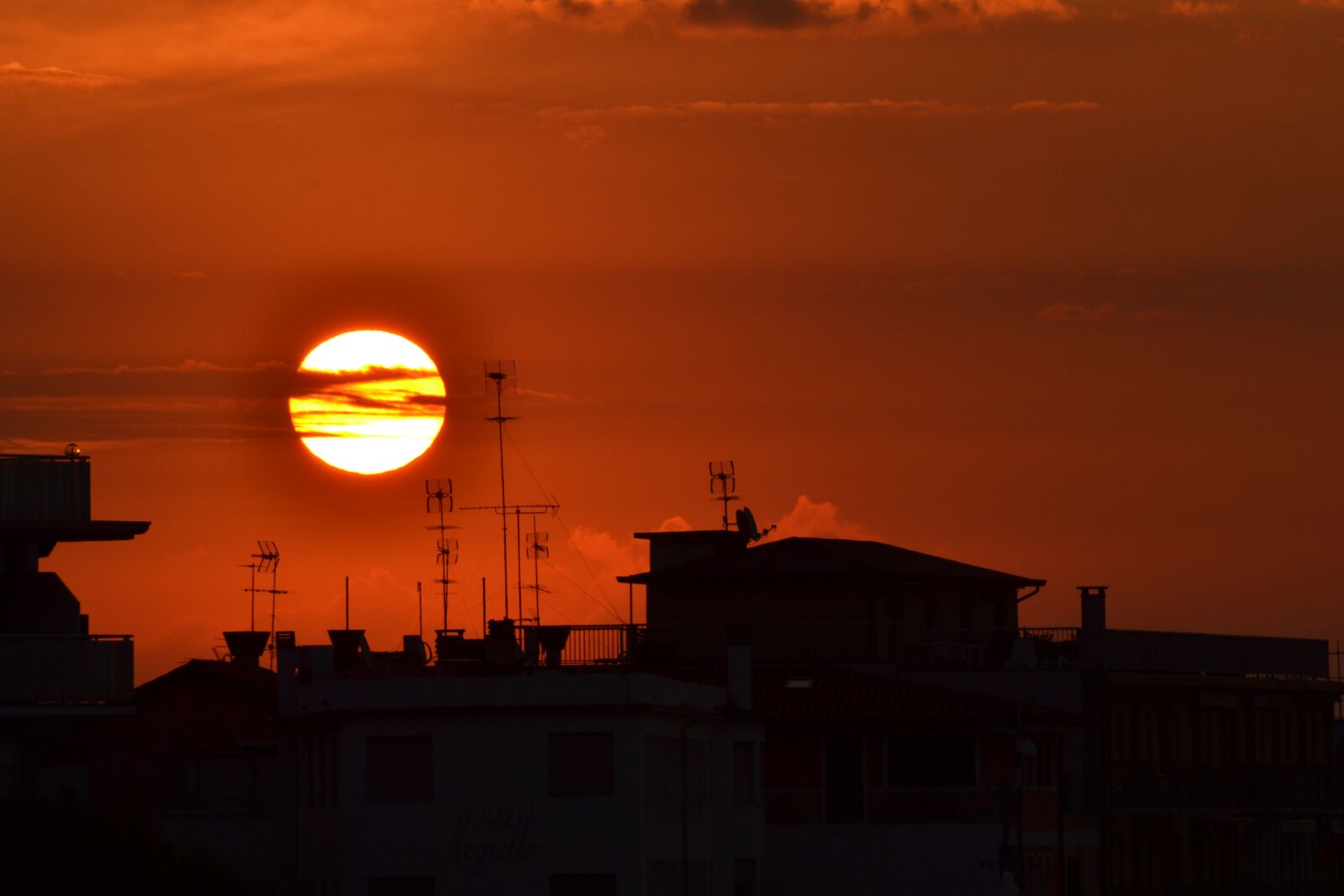 Nikon D3100 sample photo. Sunset, sea, sun photography