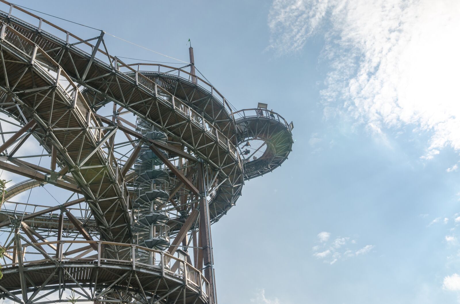Nikon D5100 sample photo. Clouds, metal, metal, construction photography