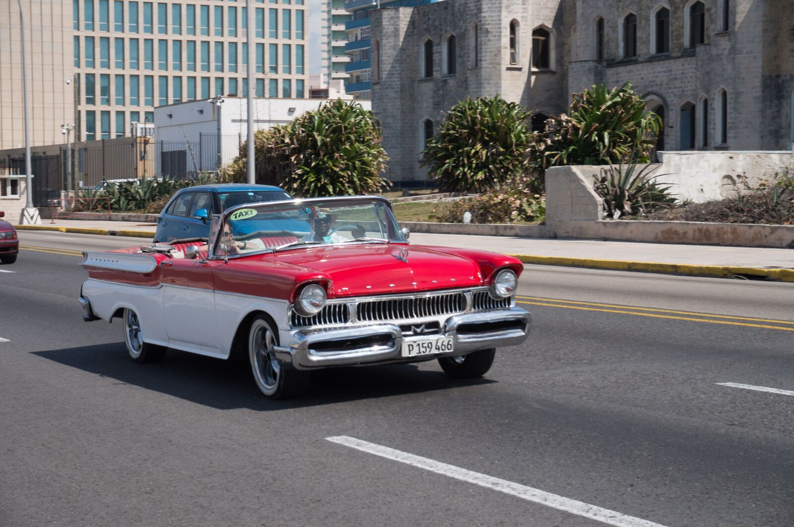 Sony Alpha NEX-3N sample photo. Havana, oldtimer, car photography