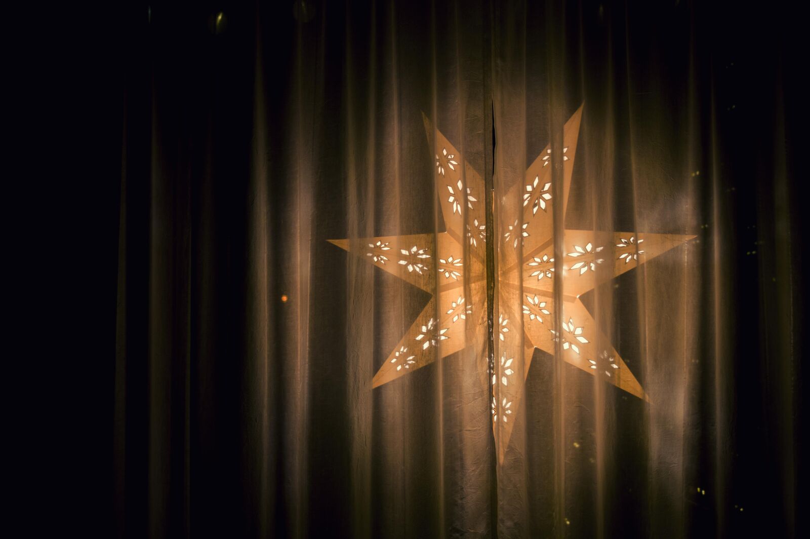 Nikon D3200 sample photo. Light, illuminated, xmas photography