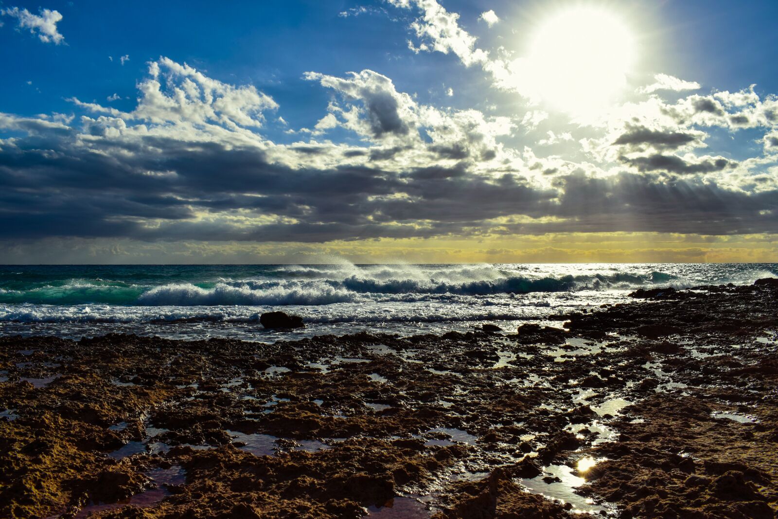 Nikon D3300 sample photo. Rocky coast, sea, waves photography
