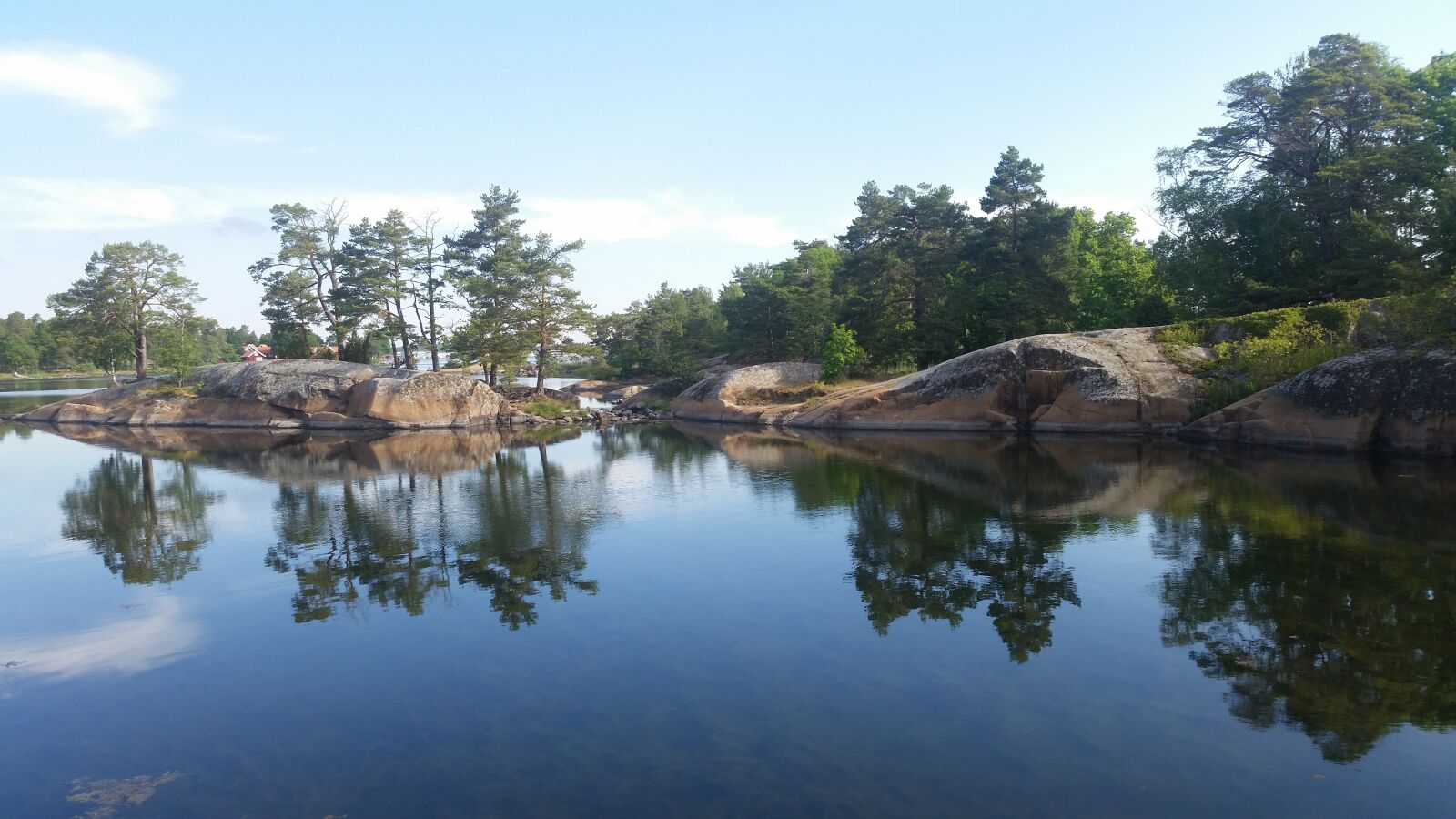 Samsung Galaxy S5 sample photo. Sweden, water, stockholm photography
