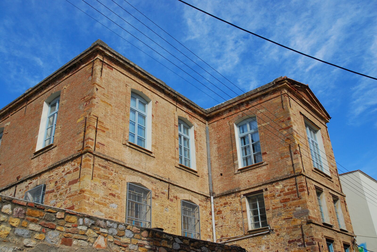 Nikon D80 sample photo. Chios, house, sky photography