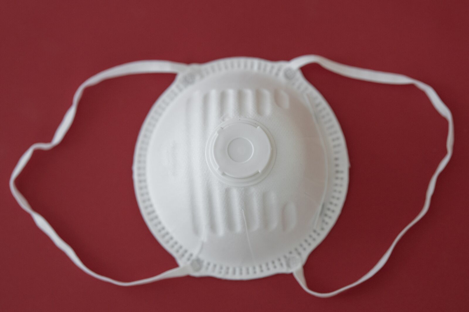 Canon RF 85mm F1.2L USM sample photo. Mask, coronavirus, quarantine photography