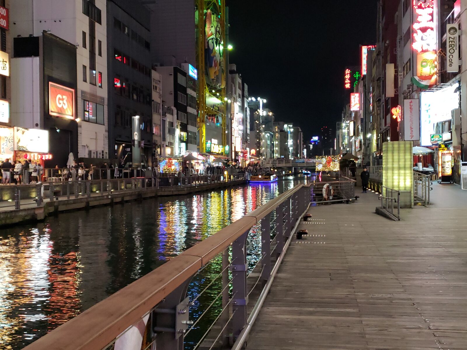 Samsung Galaxy S9+ sample photo. Osaka, japan, city photography