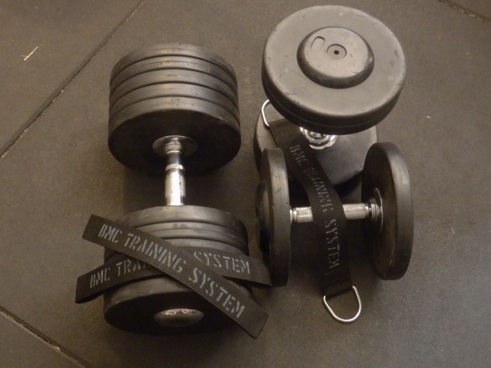 Olympus SH-25MR sample photo. Dumbbells, bodybuilding, muscles photography
