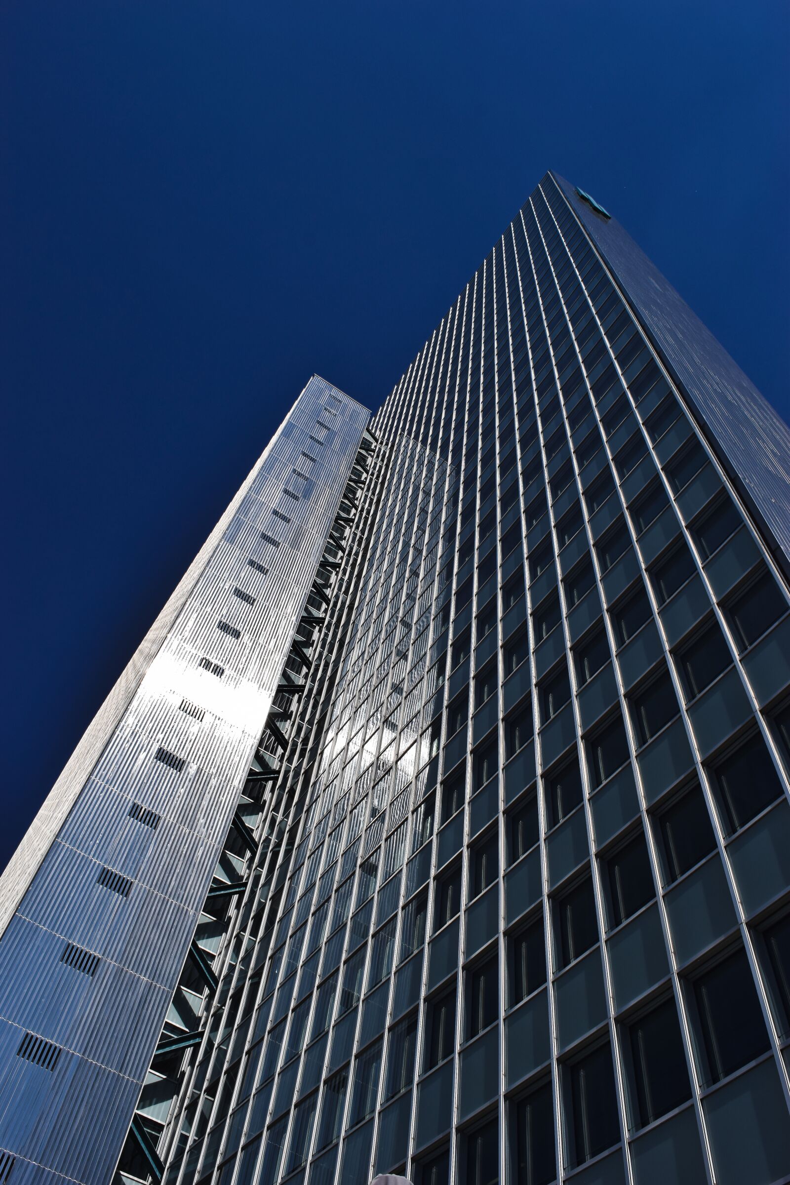 Nikon D3300 sample photo. Architecture, skyscraper, skyline photography