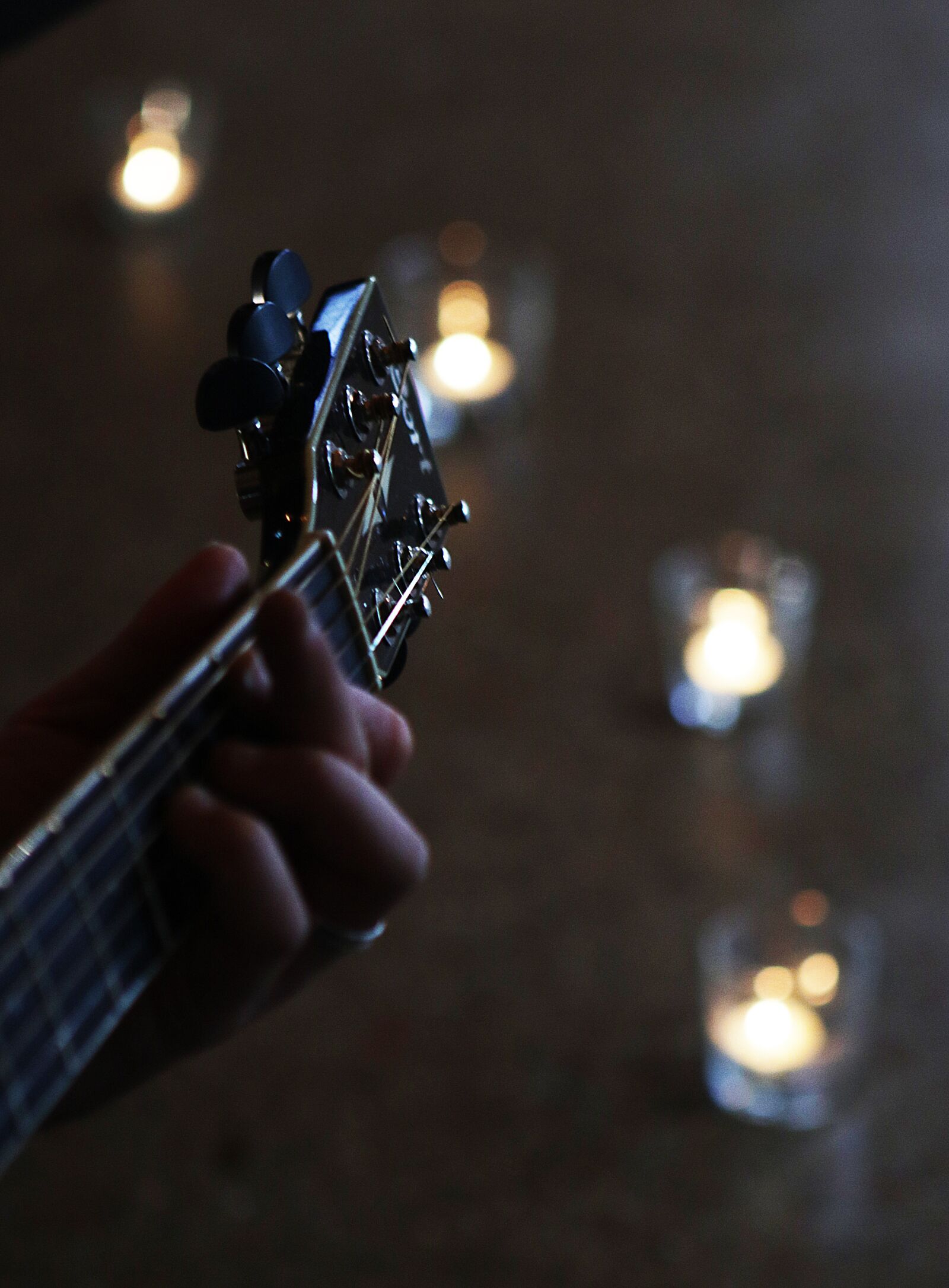 Canon EOS 7D Mark II sample photo. Guitar, electric guitar, music photography