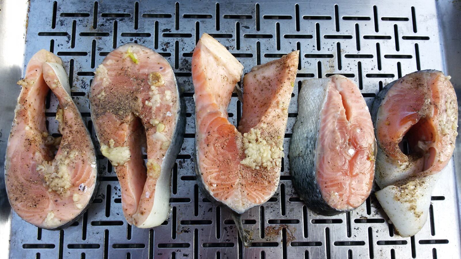 Samsung Galaxy S3 Neo sample photo. Food, fish, salmon photography