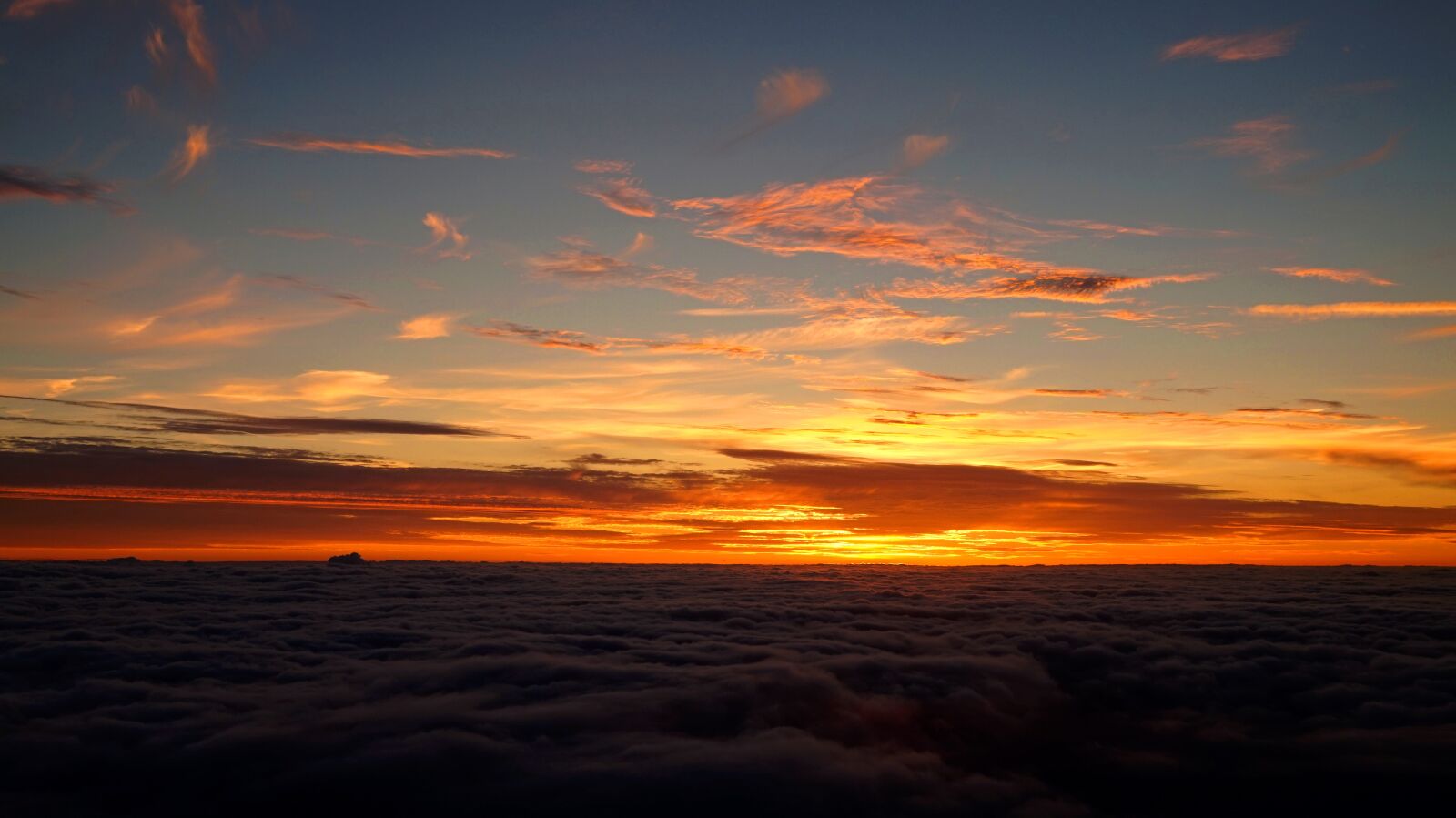 Sony Alpha a5000 (ILCE 5000) sample photo. Sunrise, dawn, sun photography