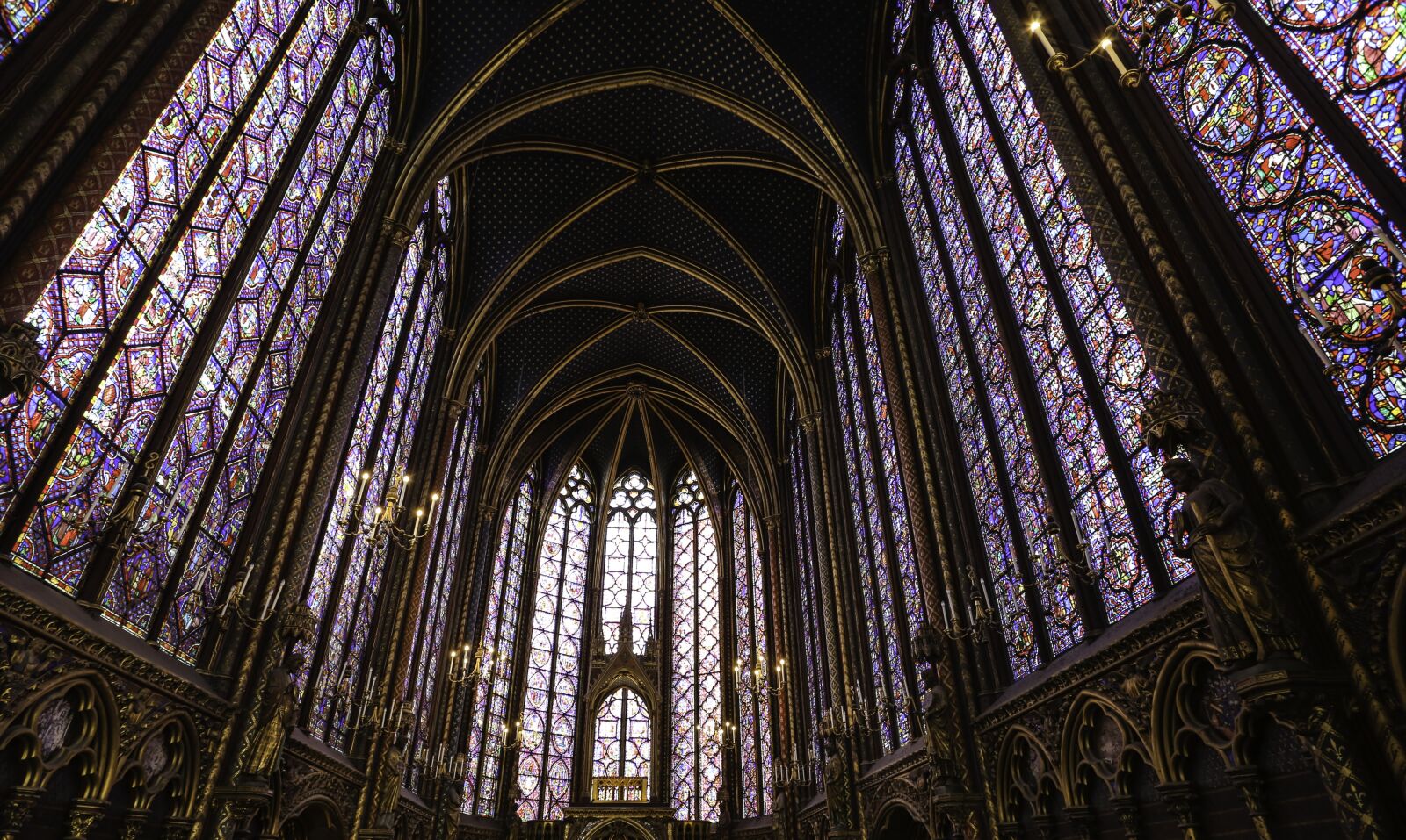 Canon EOS 6D + Canon EF 17-40mm F4L USM sample photo. Sainte-chapelle, paris, stained glass photography