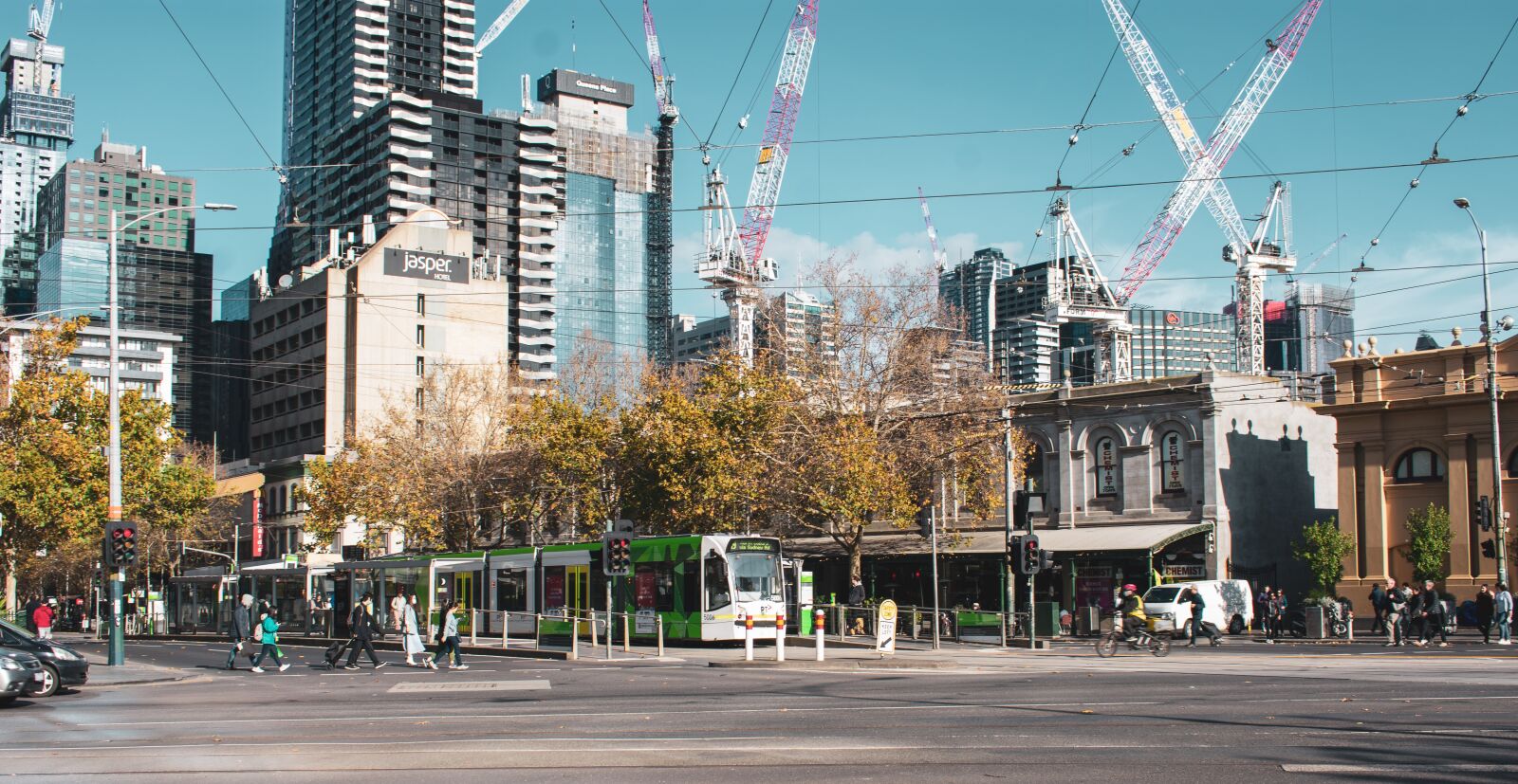Nikon D3400 sample photo. Melbourne, tram, cbd photography