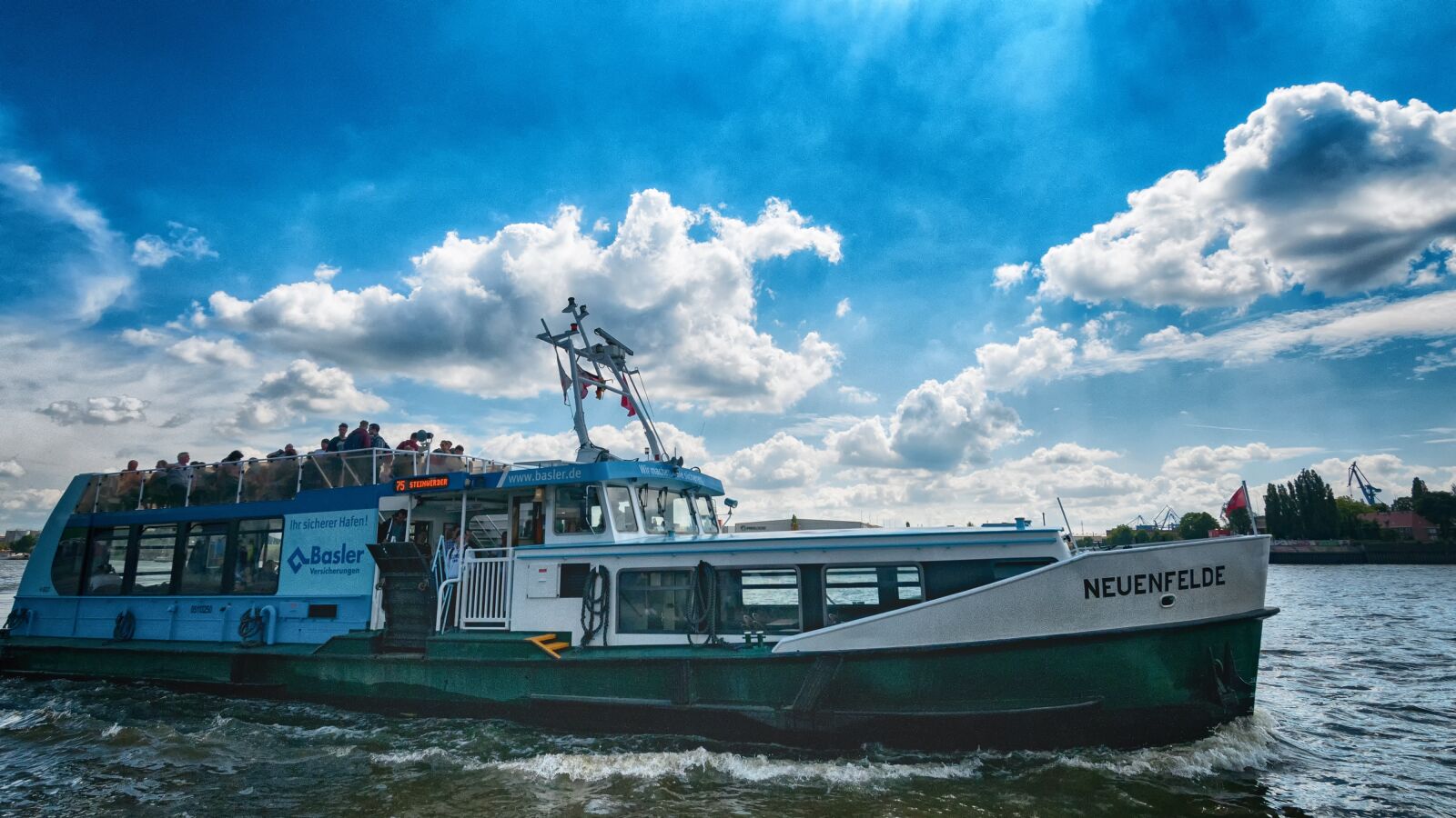Nikon D300S sample photo. Landungsbrücken, hamburg, port photography
