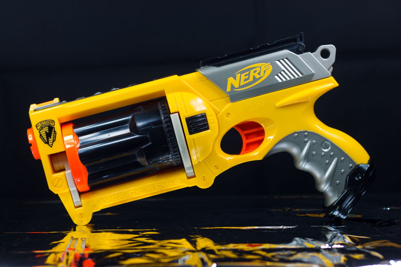 Canon EOS 70D + Canon EF 50mm F1.8 II sample photo. Nerf, dart gun, toys photography