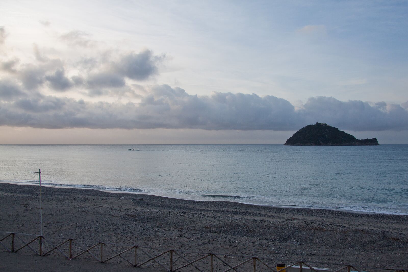 Canon EOS 50D sample photo. Sunrise, sea, beach photography