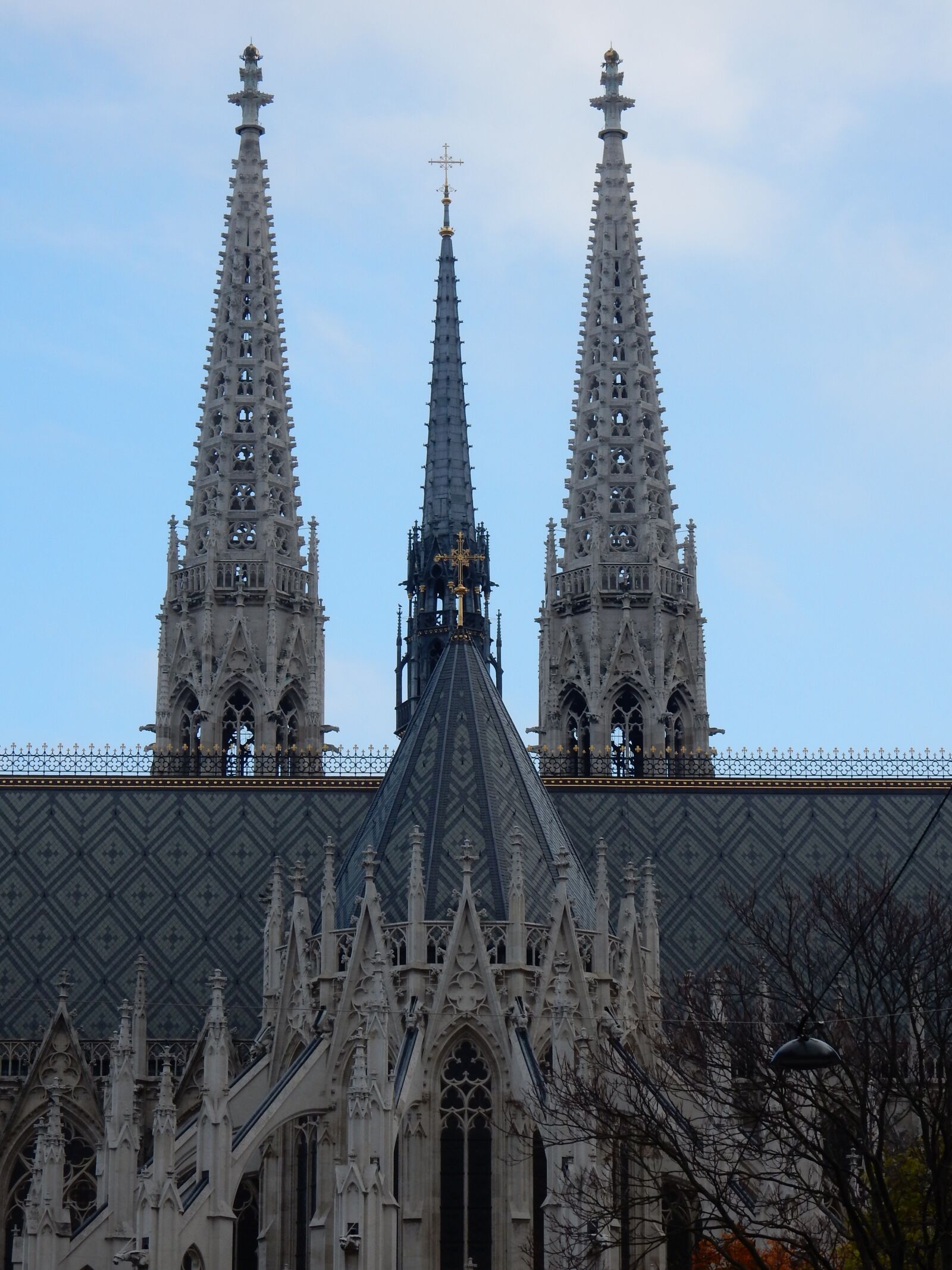 Nikon Coolpix S9900 sample photo. Vienna, church, architecture photography