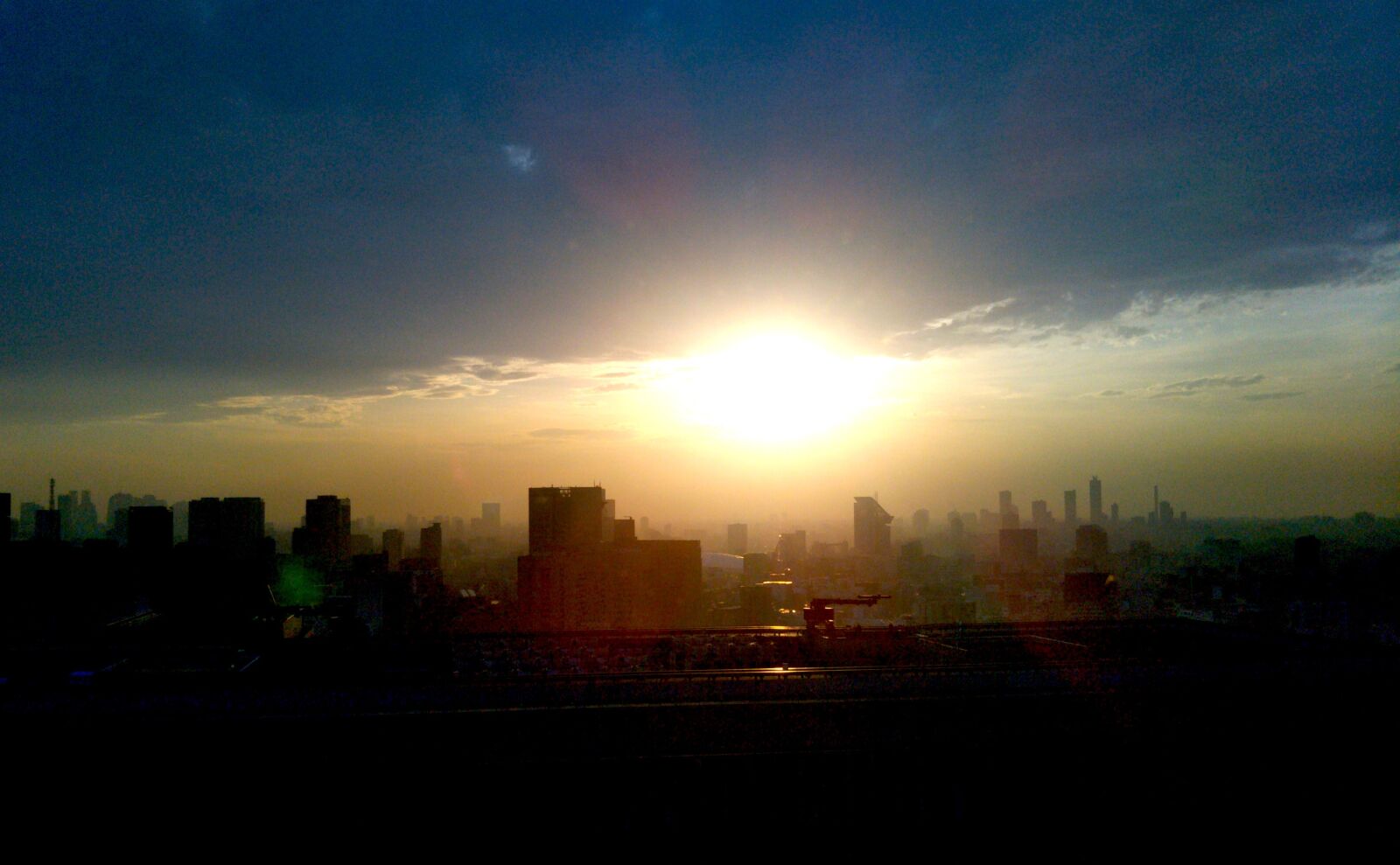 QCOM-AA QCAM-AA sample photo. Tokyo, sunset, city photography