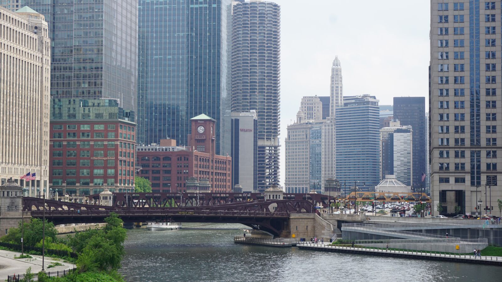 Sony a6000 sample photo. Chicago, architecture, chicago river photography