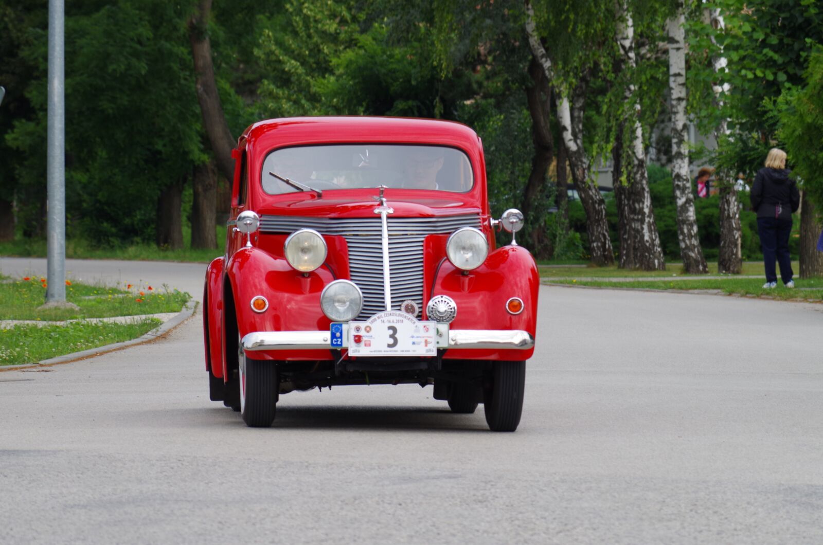 Pentax K-500 sample photo. Old, car, veteran photography