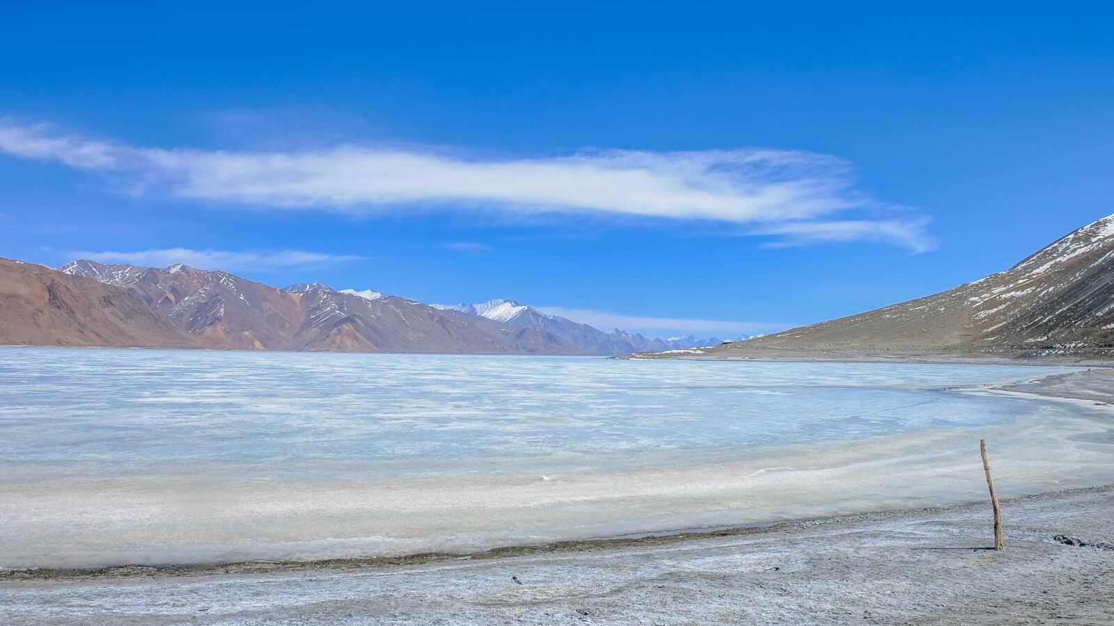 Fujifilm X-T10 sample photo. Lake, snow, nature photography