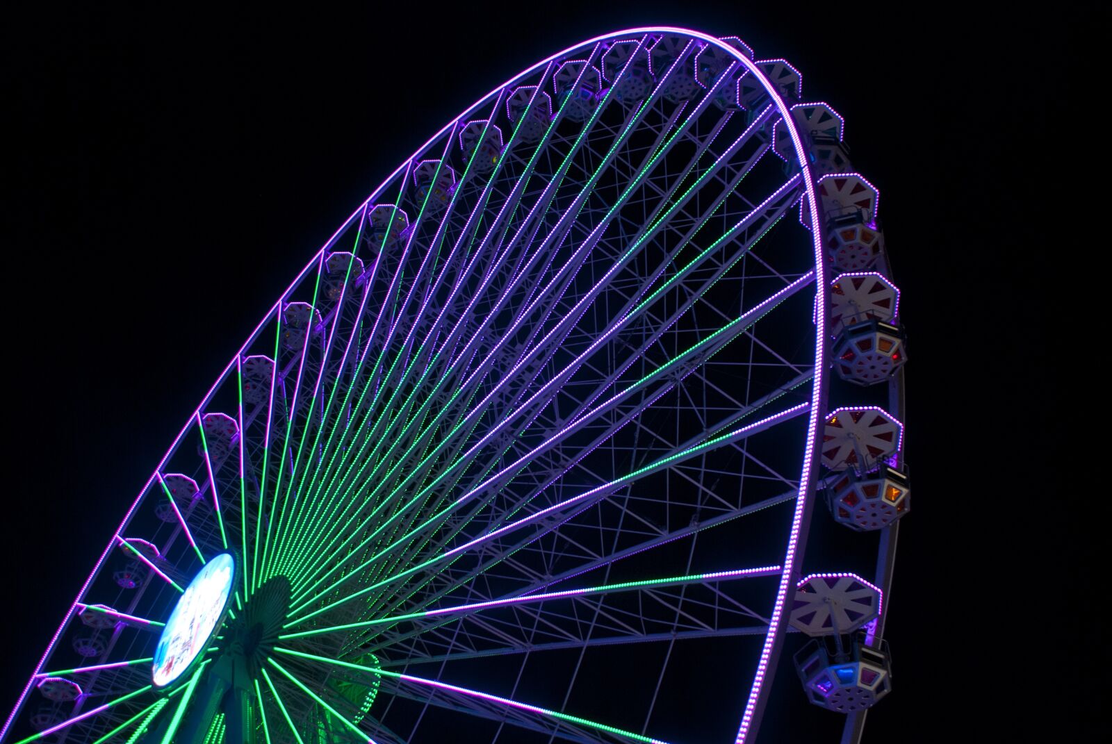 Nikon D40X sample photo. Ferris wheel, year market photography