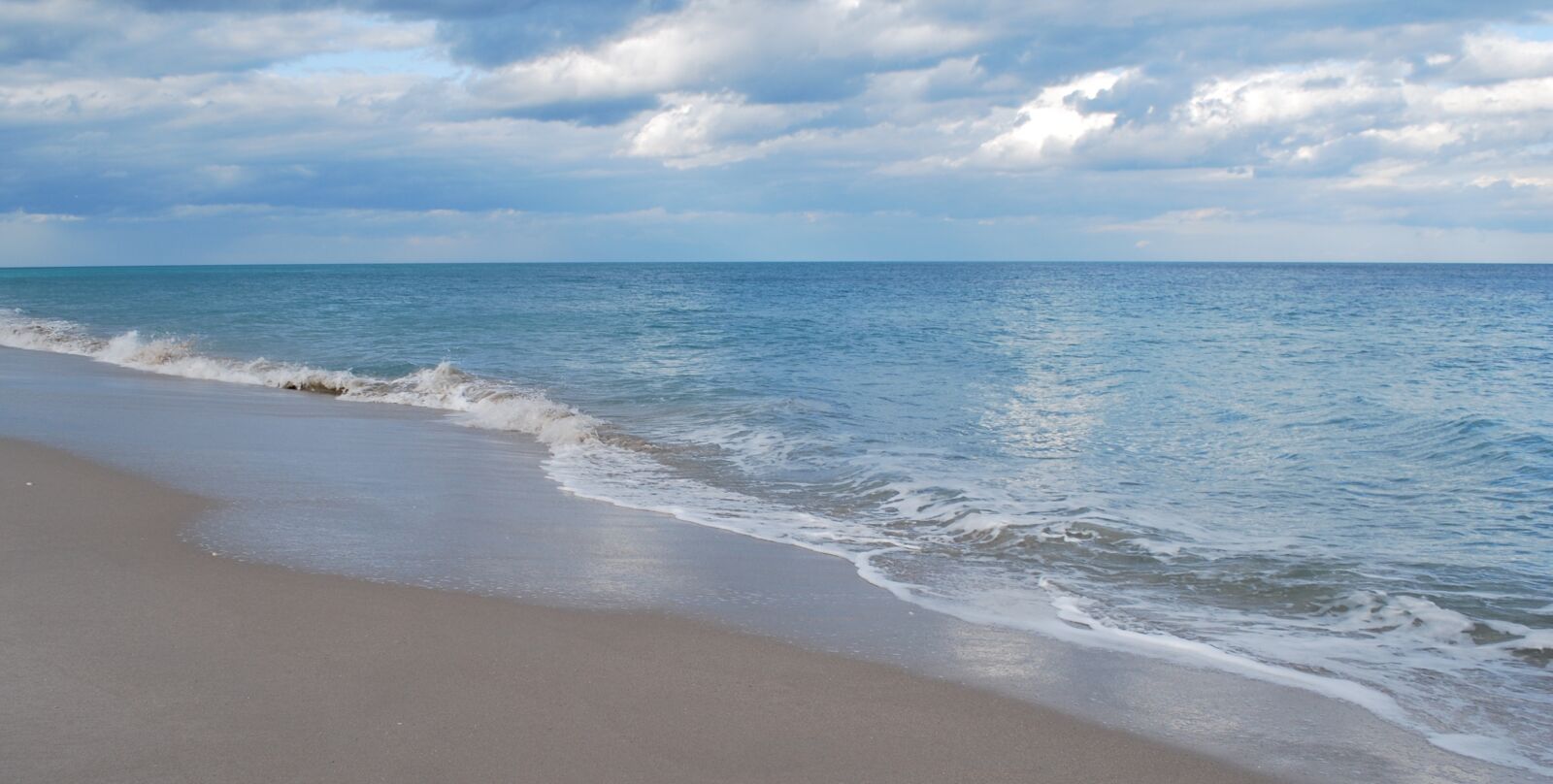 Nikon D60 sample photo. Beach, sand, water photography