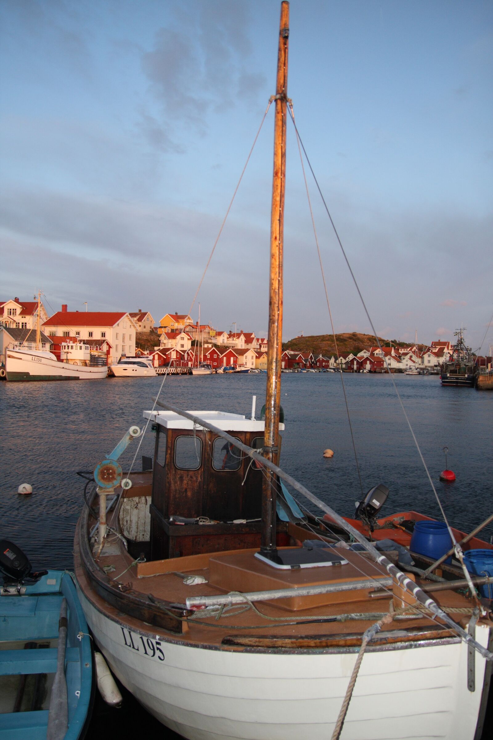 Canon EOS 40D sample photo. Grundsund, port, sweden photography