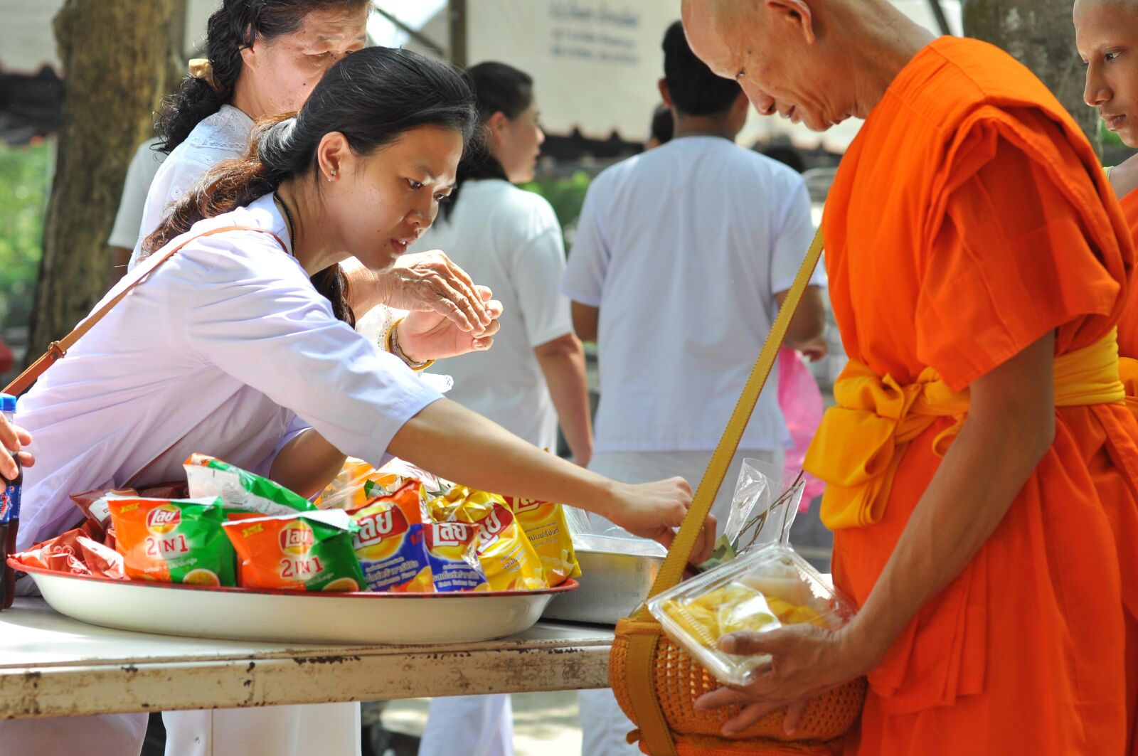 Nikon D90 sample photo. Buddhism, the english, buddhists photography