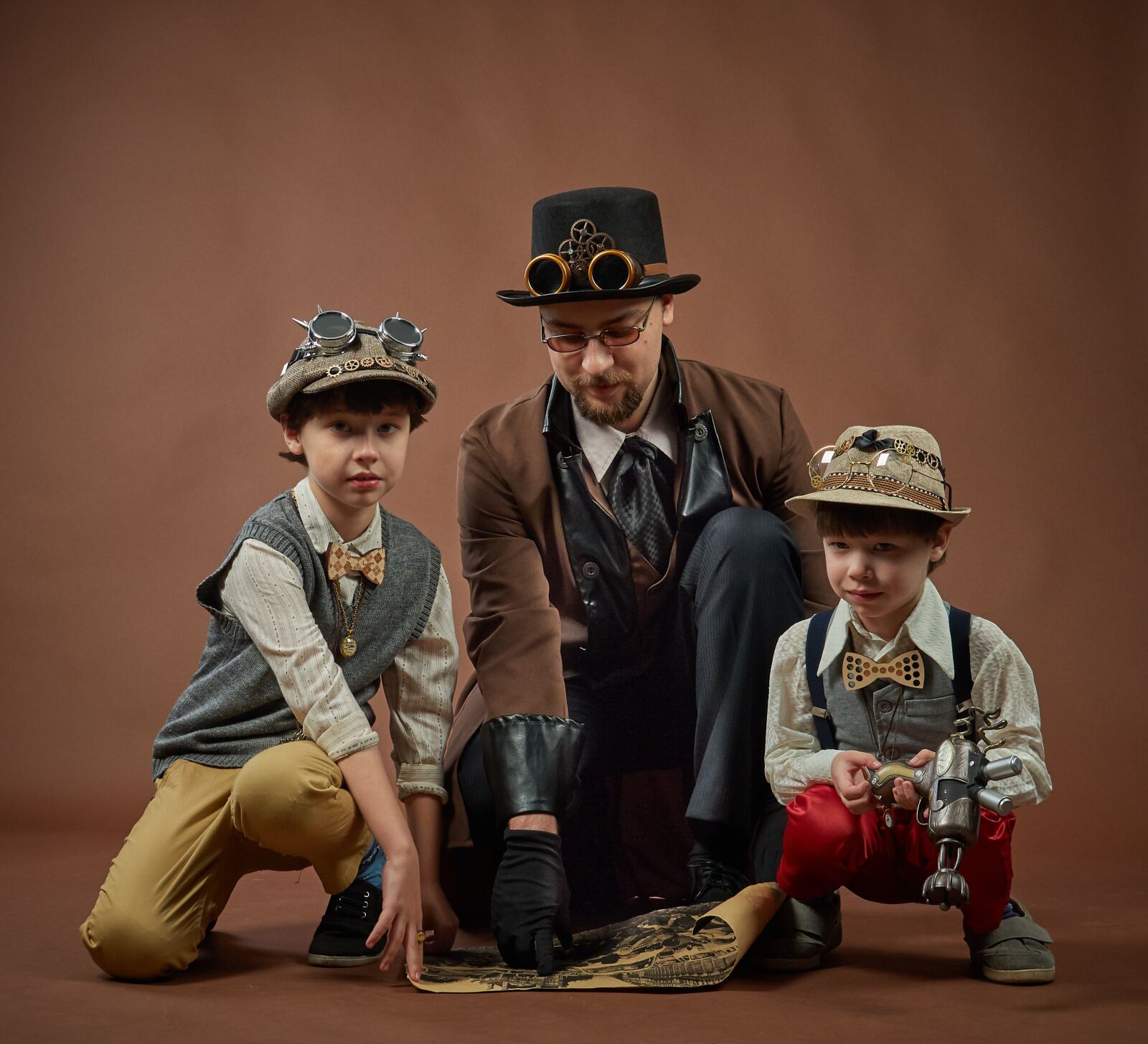 Olympus OM-D E-M5 II sample photo. Steampunk, kids, man photography