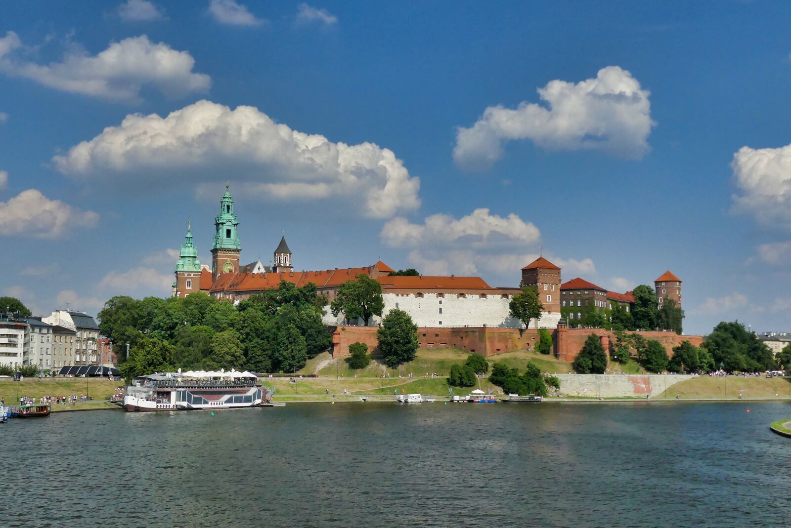 Panasonic Lumix DMC-FZ300 sample photo. Kraków, wawel, summer photography