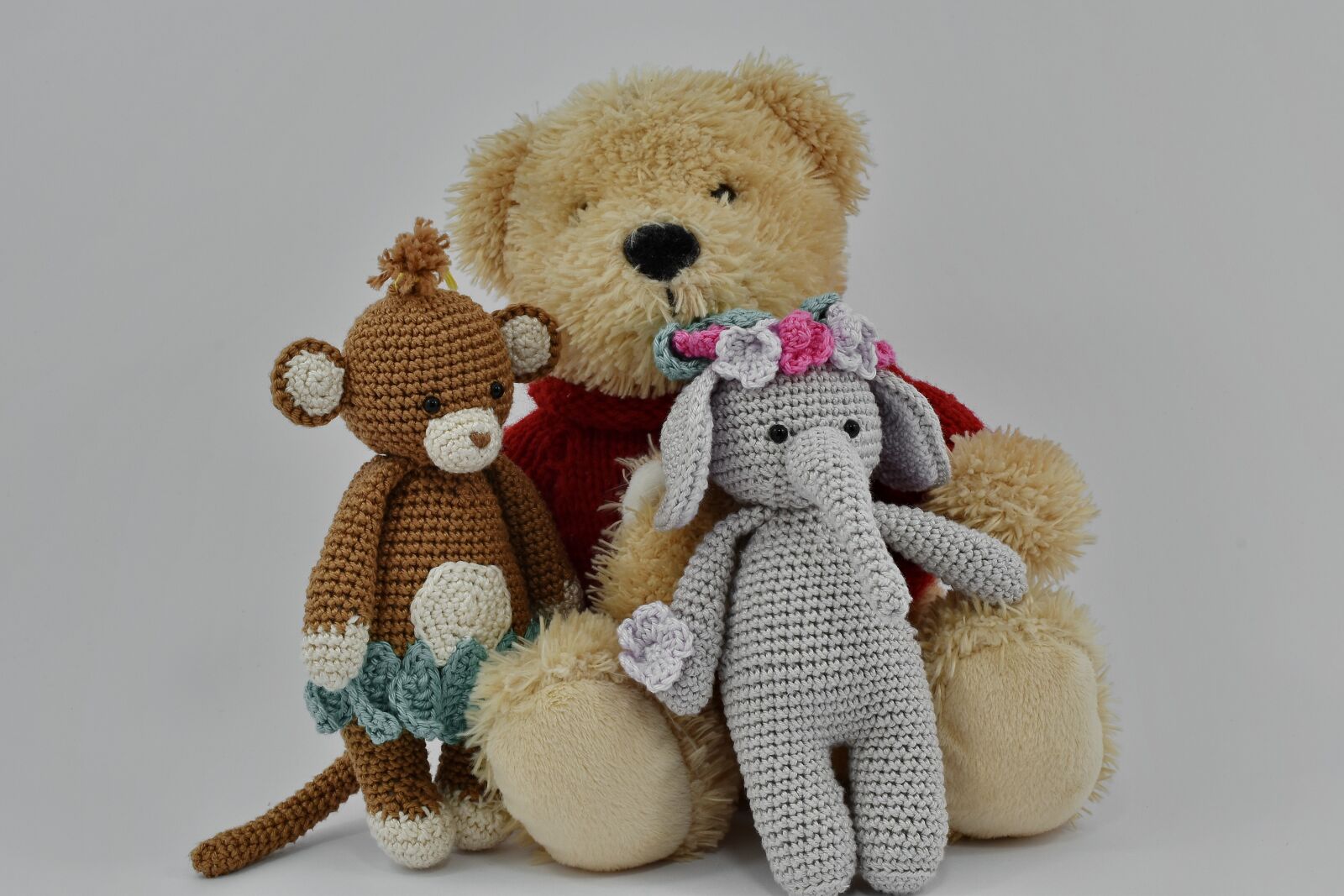 Nikon D5500 sample photo. Dolls, handmade, knitting, three photography