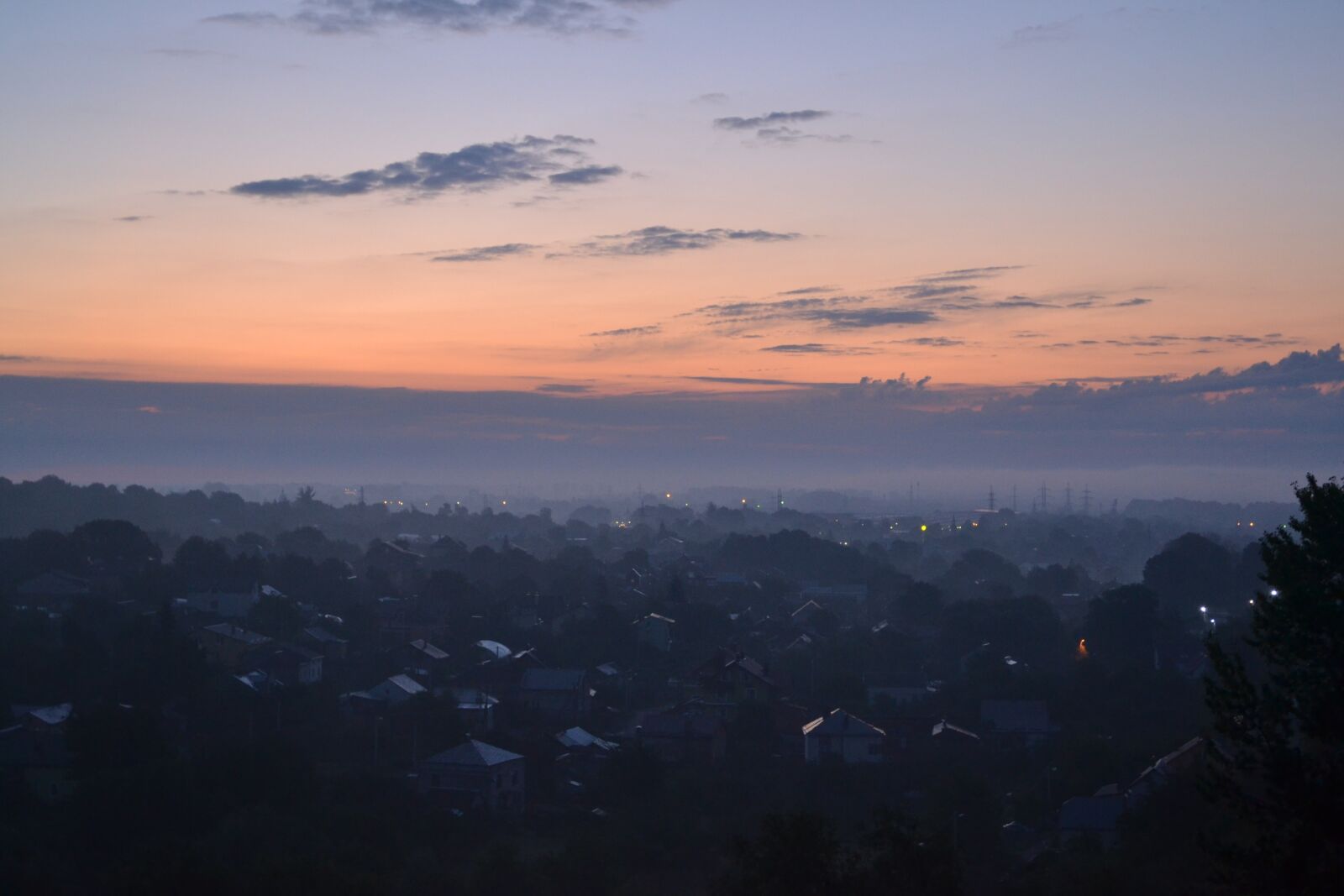 Nikon D3100 sample photo. Dawn, at home, fog photography