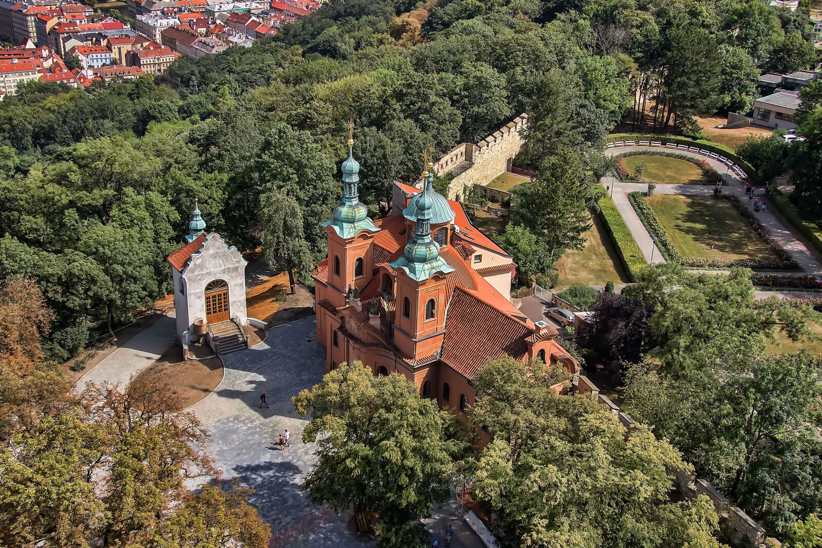 Canon EOS 600D (Rebel EOS T3i / EOS Kiss X5) sample photo. Prague, petrin hill, the photography