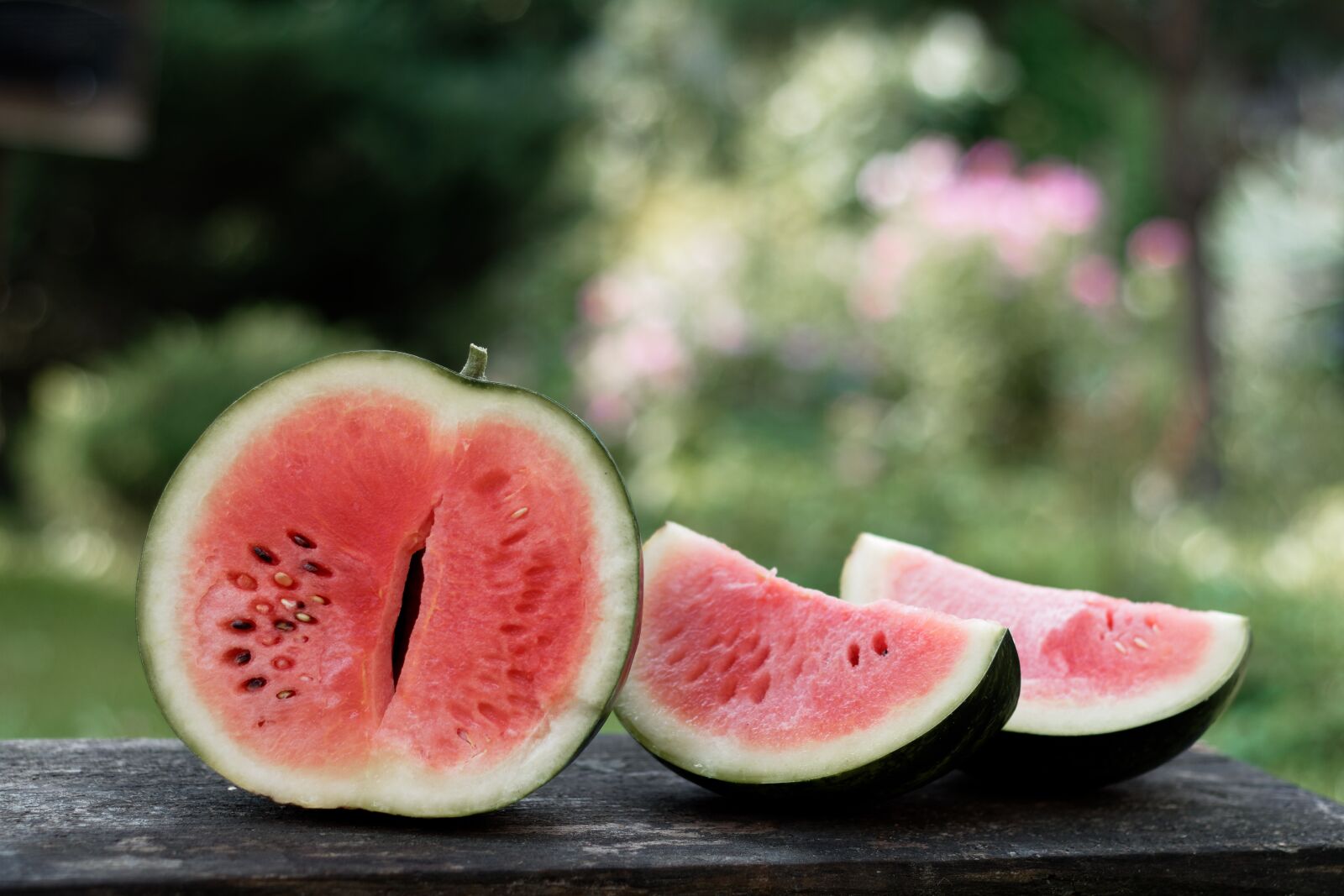 Nikon D5200 sample photo. Watermelon, watermelons, slices of photography
