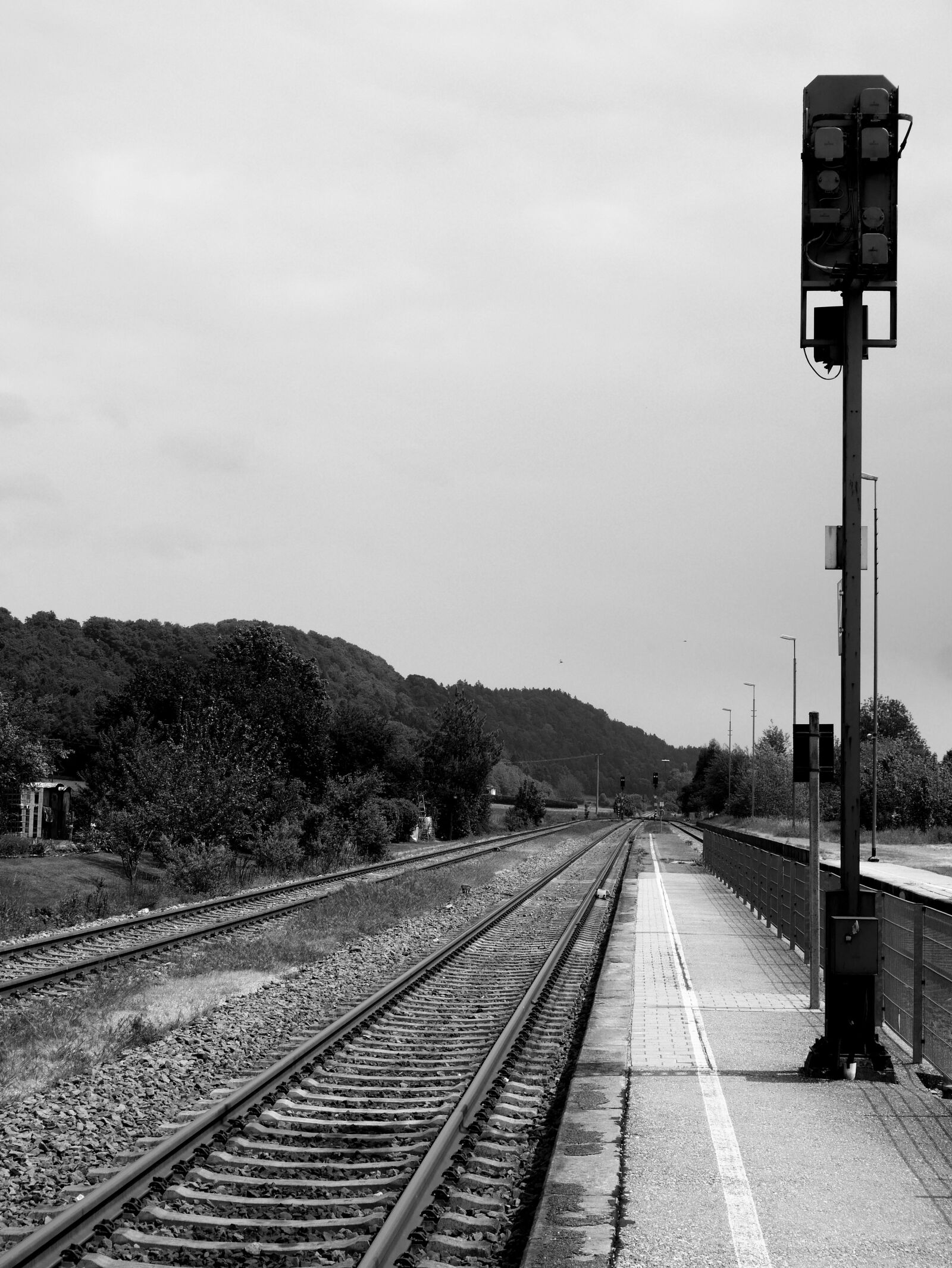Panasonic Lumix DMC-GM5 sample photo. Railway station, rails, platform photography