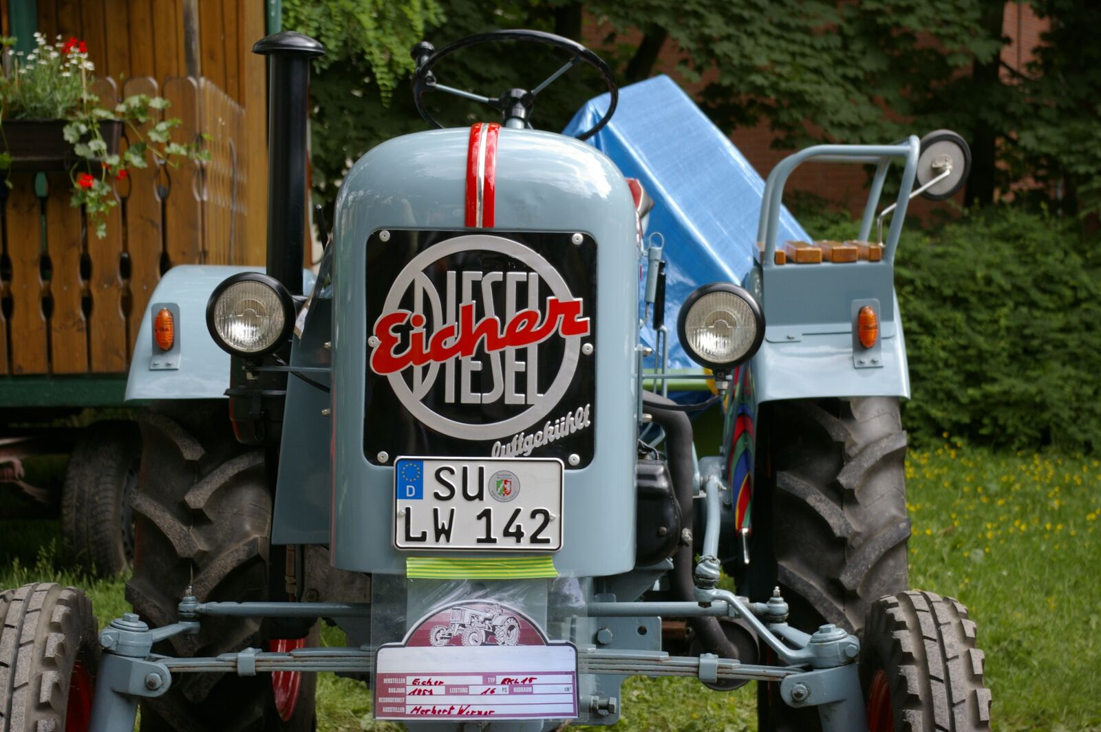 Pentax K100D sample photo. Eicher, tractor, trekker photography